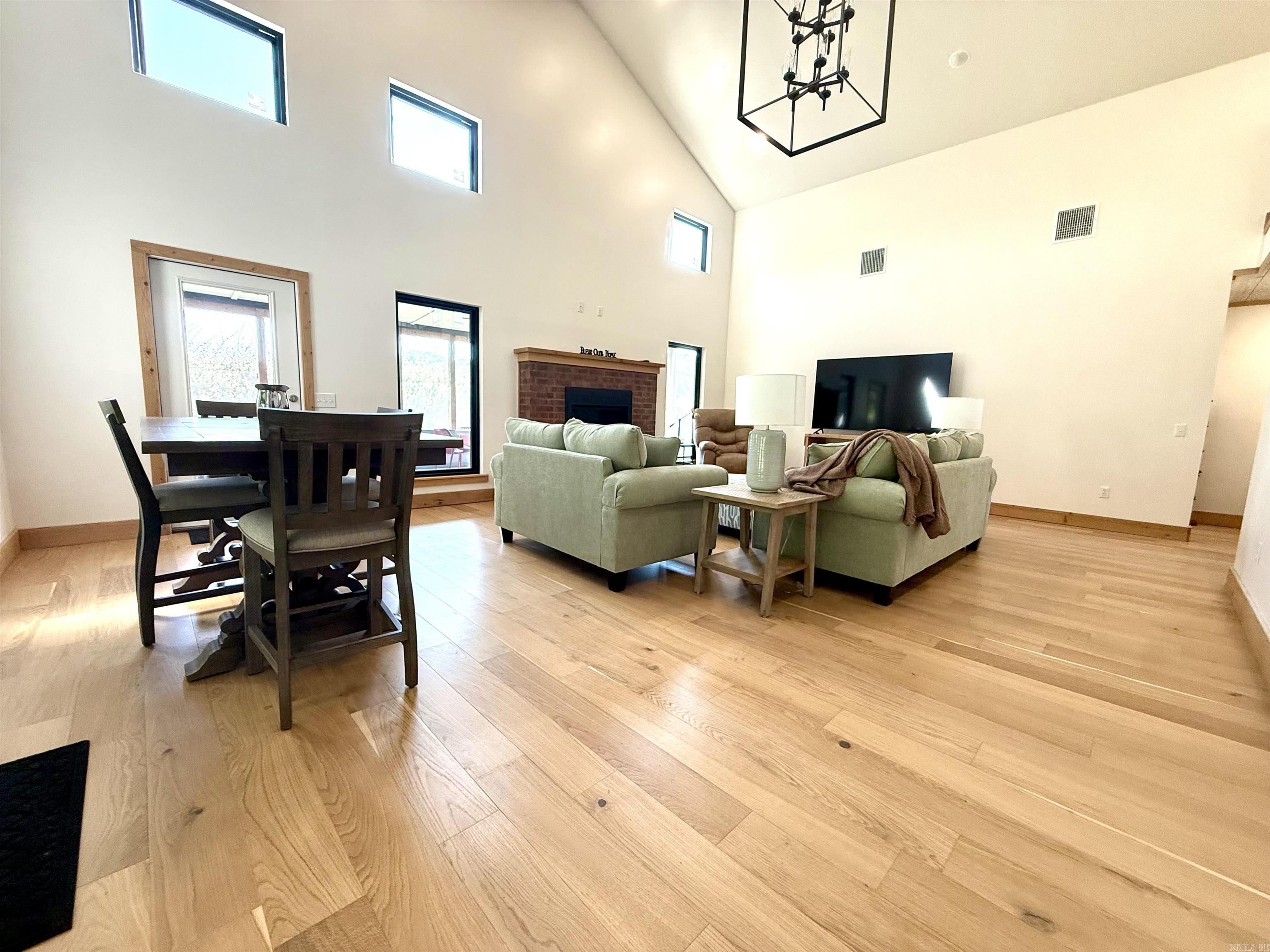 119 E River  Pangburn, AR