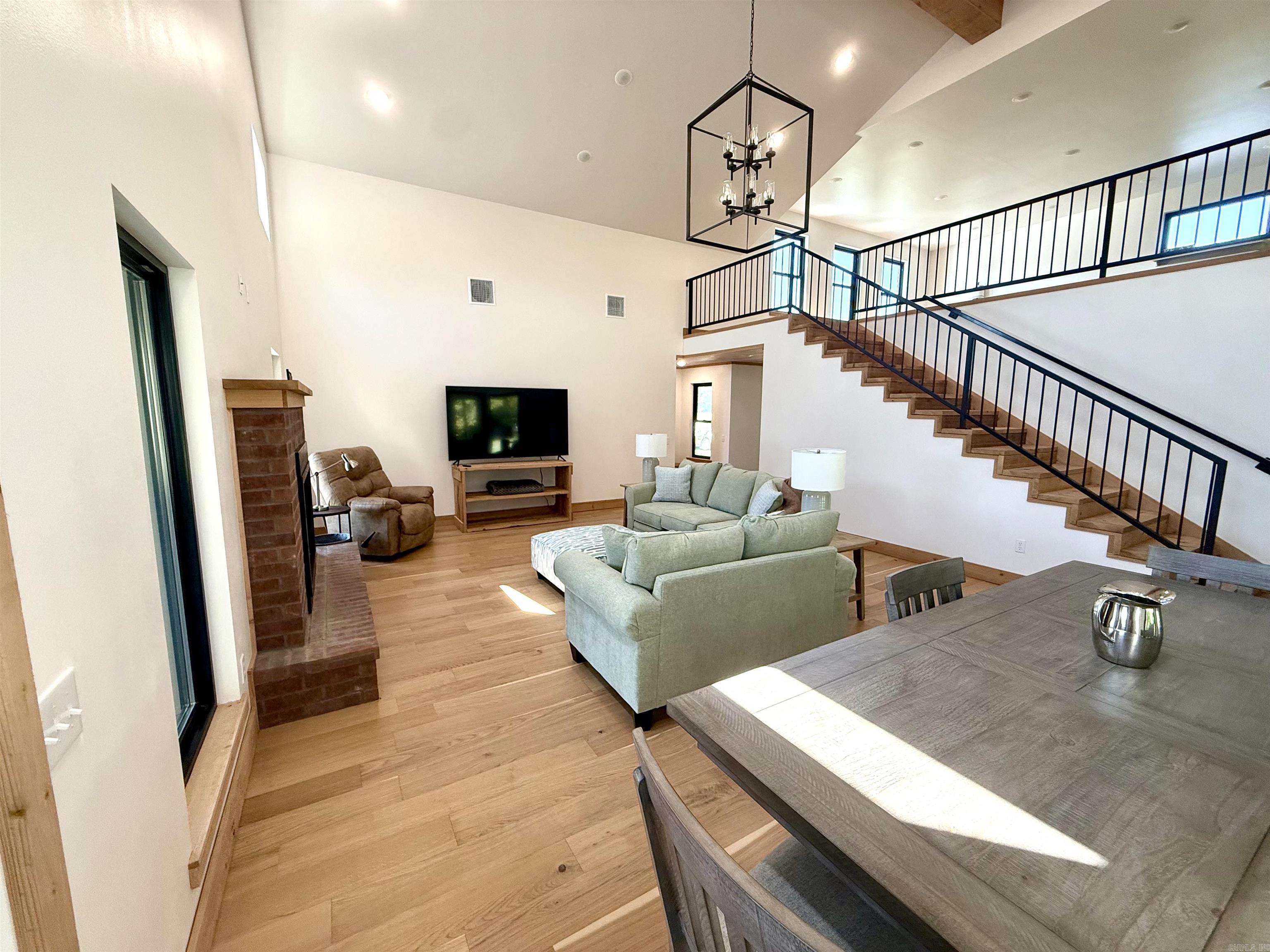 119 E River  Pangburn, AR
