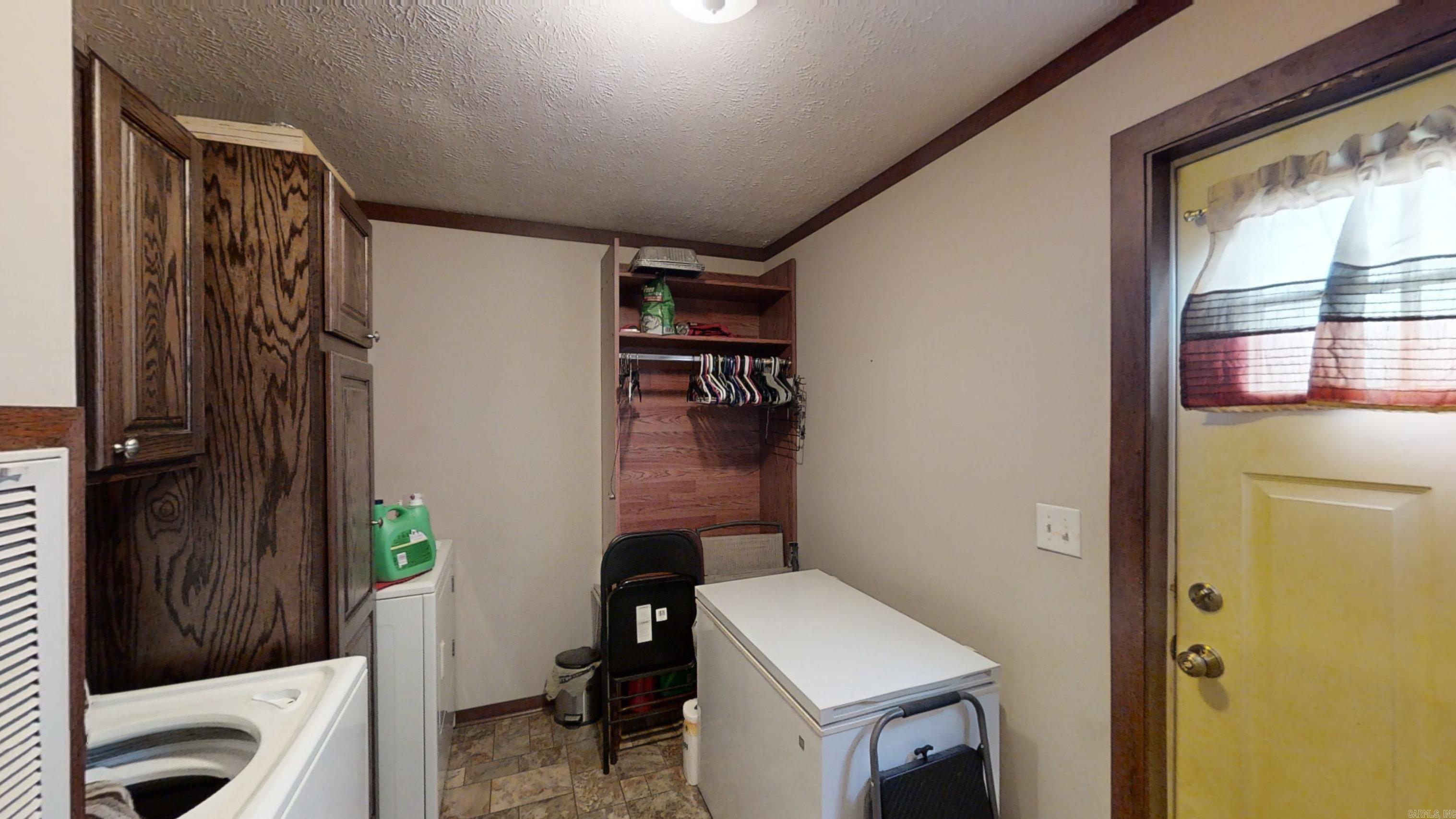 1384/1386 County Road 131 Corning, AR 72422