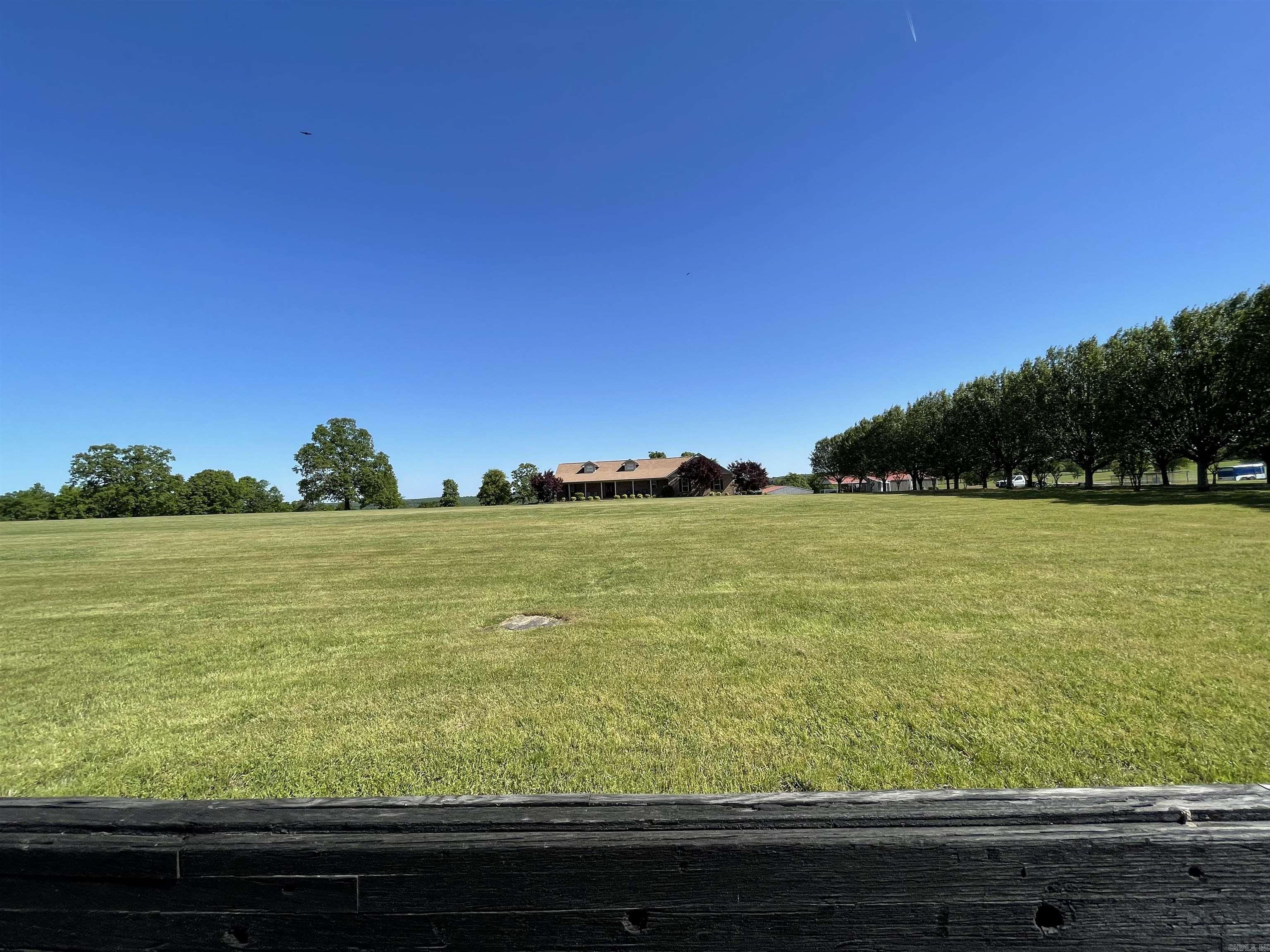 571 Honeysuckle Road  Bald Knob, AR