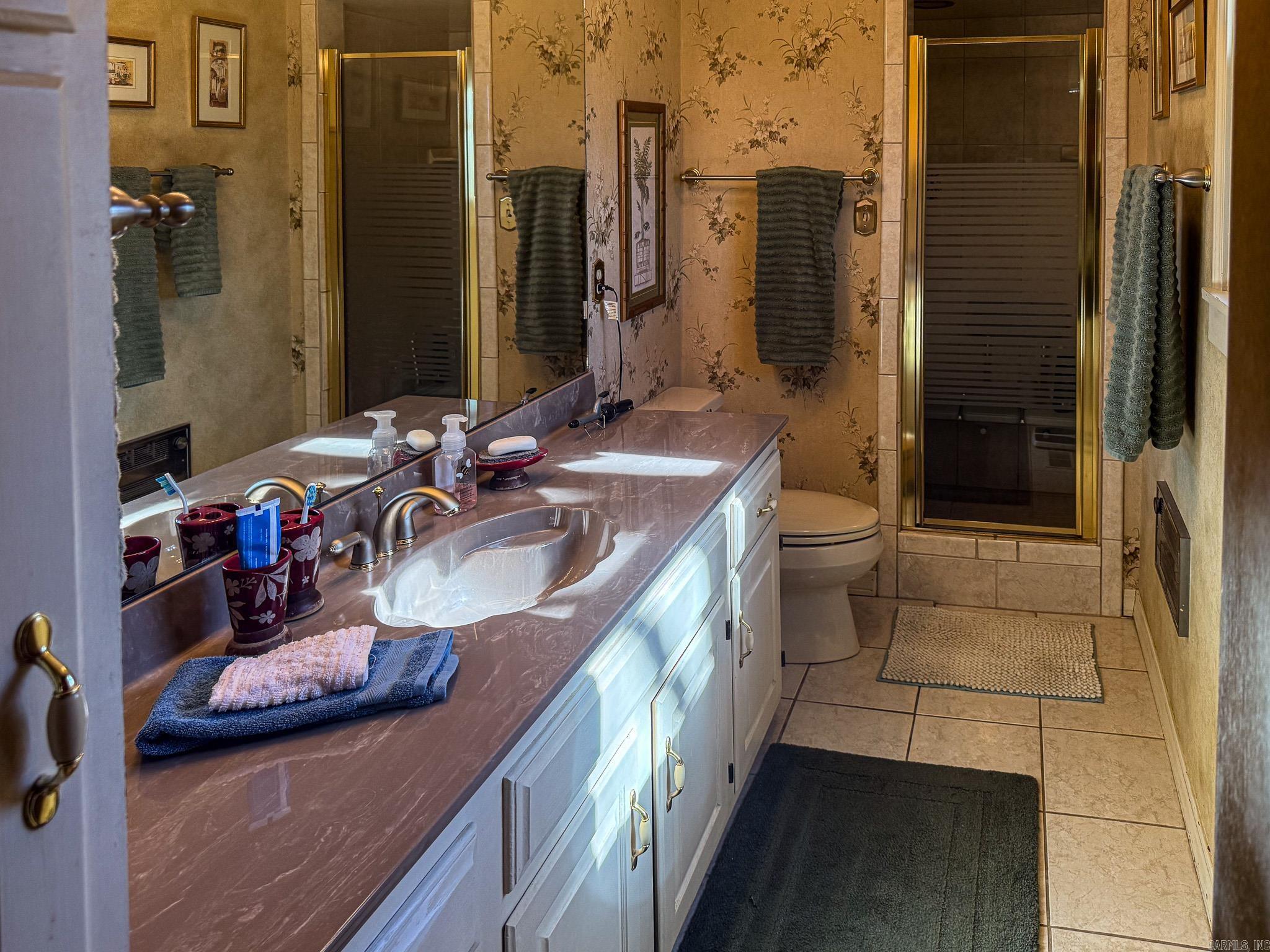 180 Pine Knot  Fairfield Bay, AR