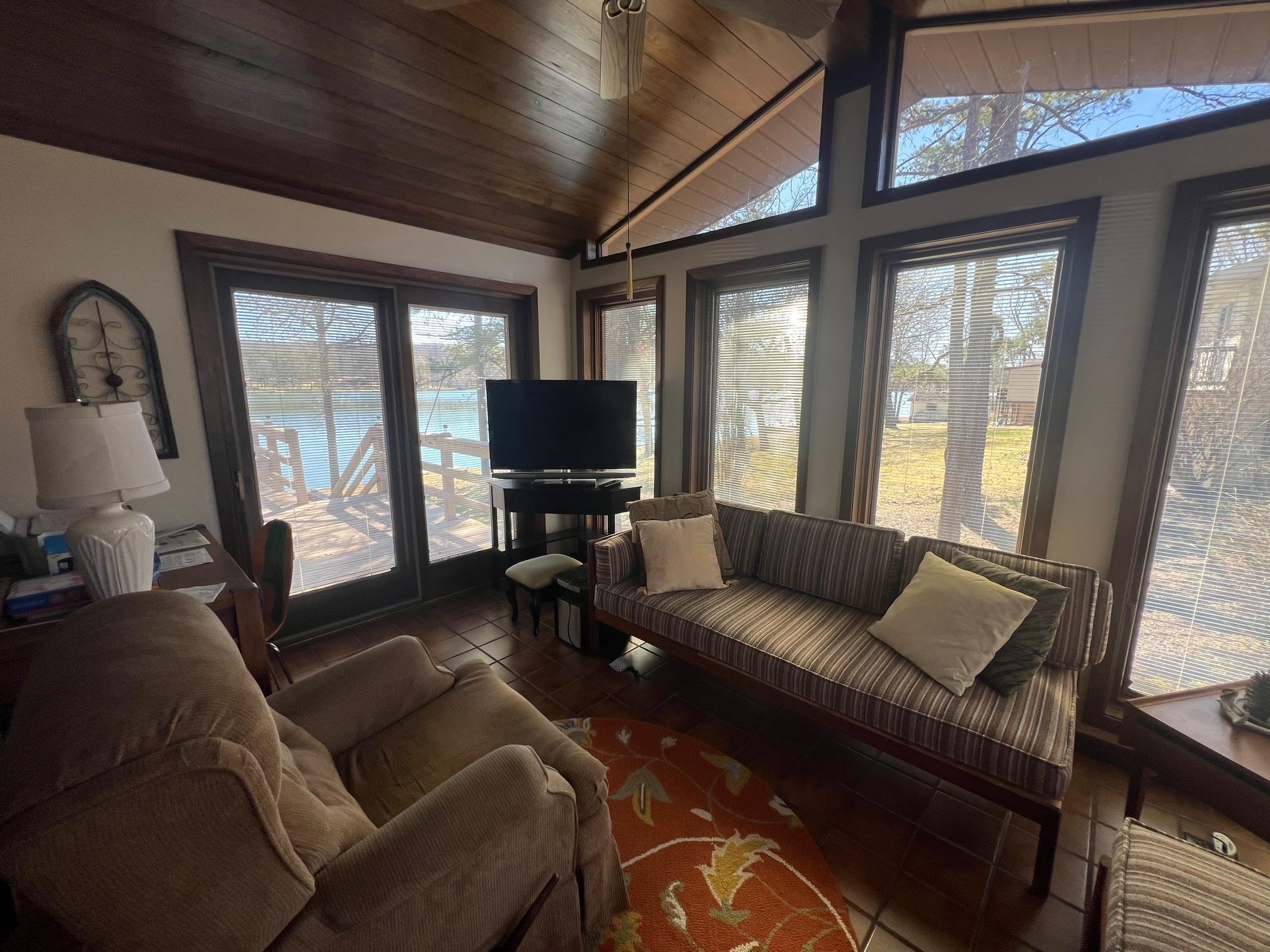 1104 Pearl  Horseshoe Bend, AR