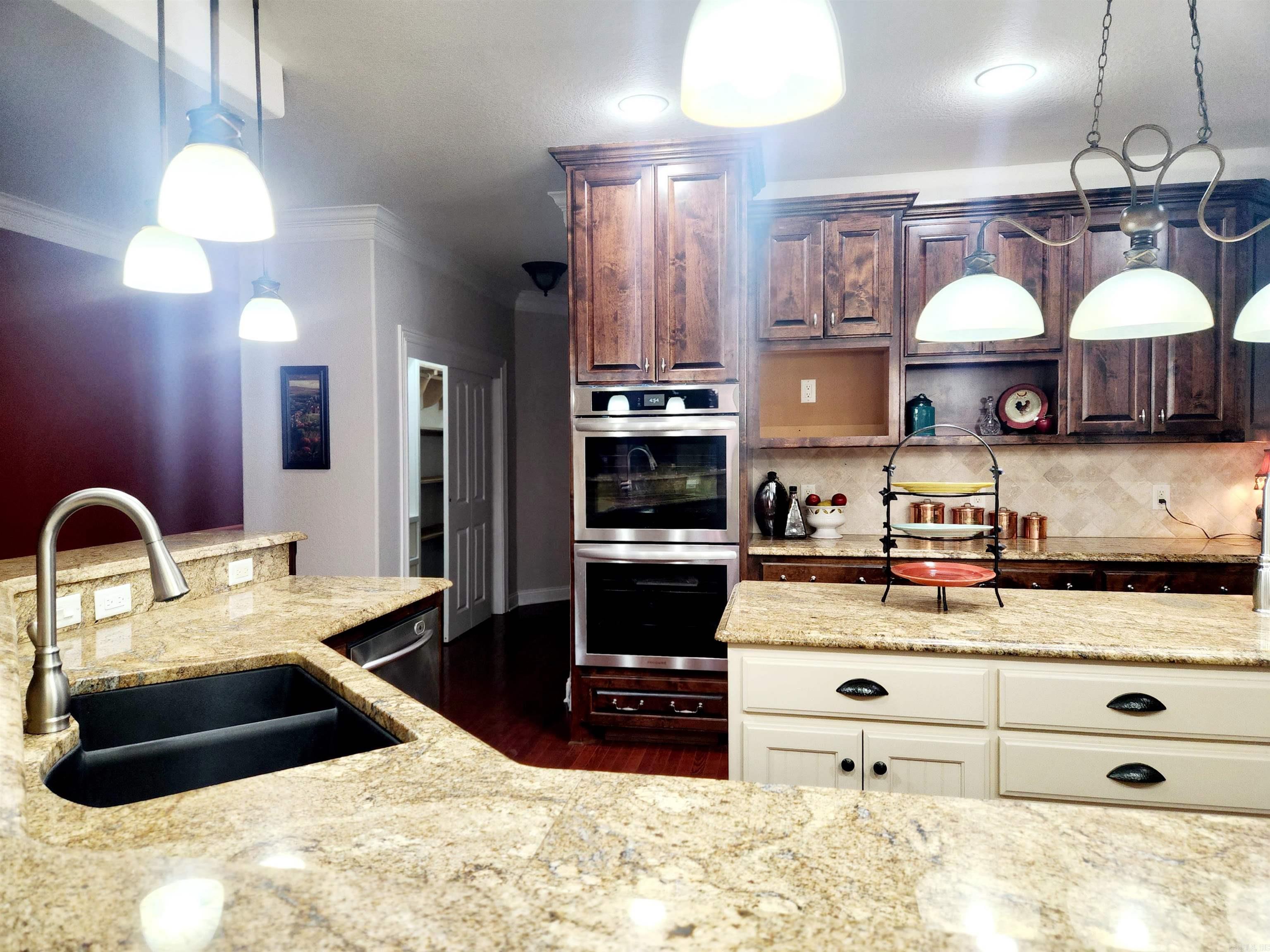 32 LA PALABRA Way Hot Springs Village, AR 71909