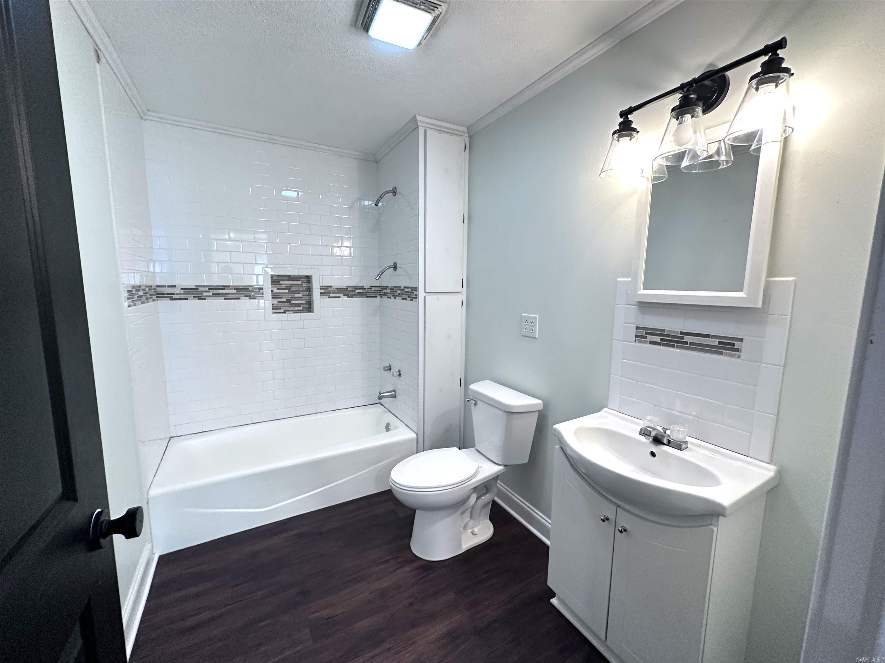 420 N 12th Avenue Piggott, AR 72454