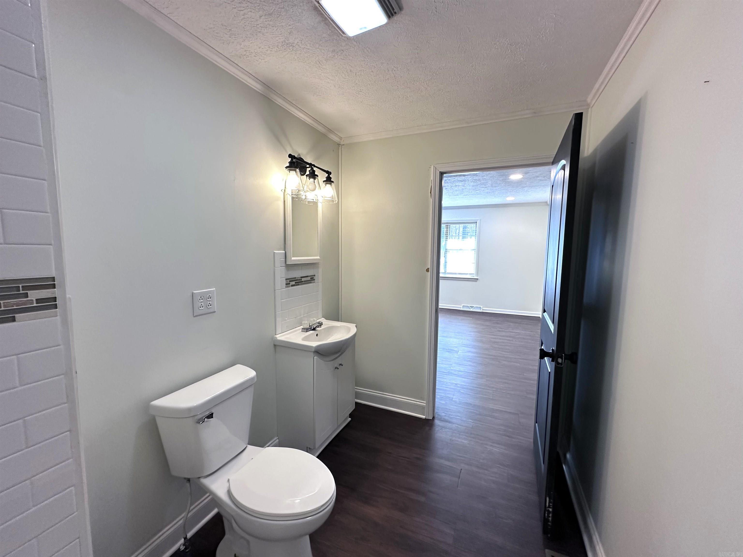 420 N 12th Avenue Piggott, AR 72454