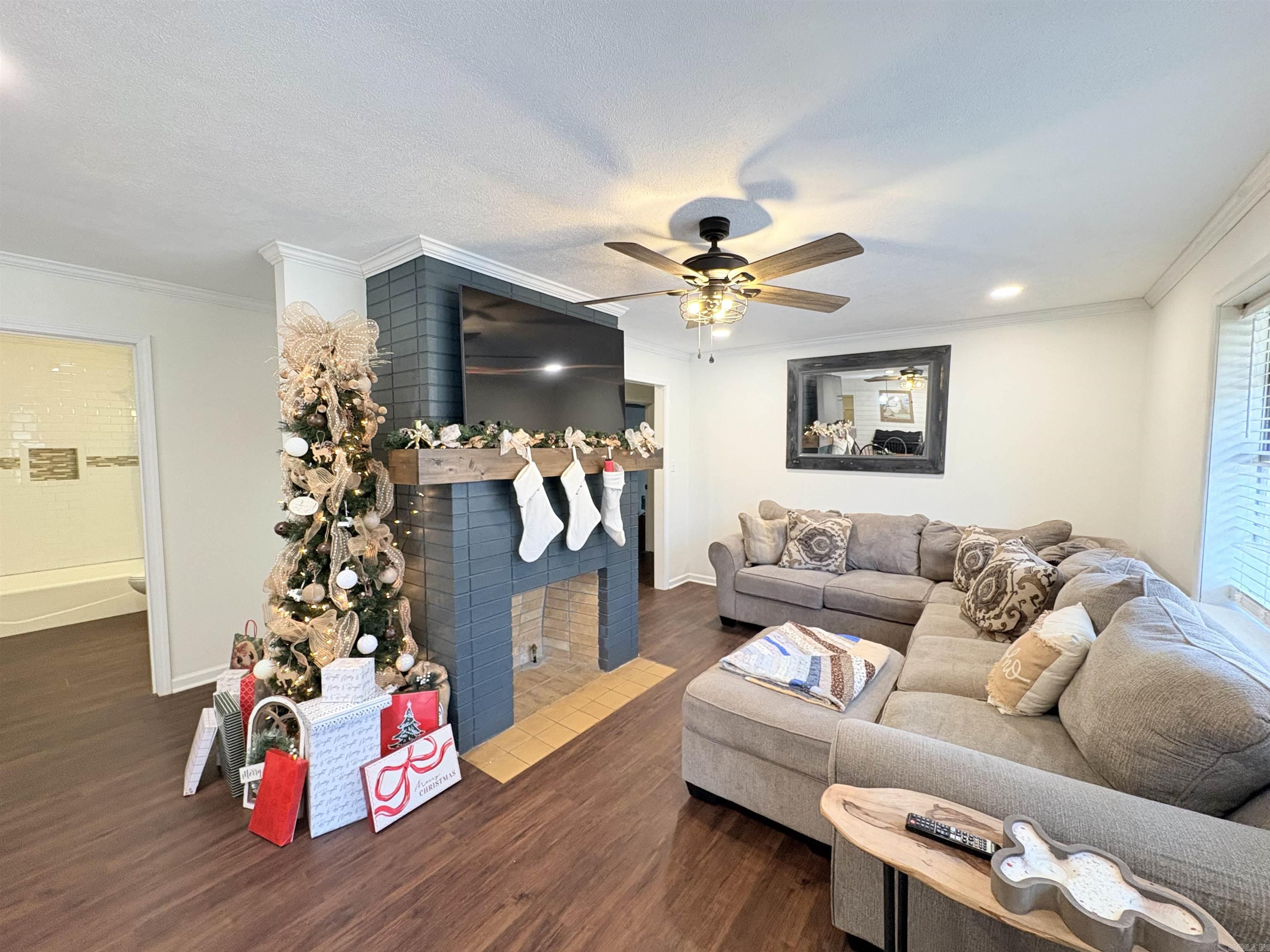 420 N 12th Avenue Piggott, AR 72454