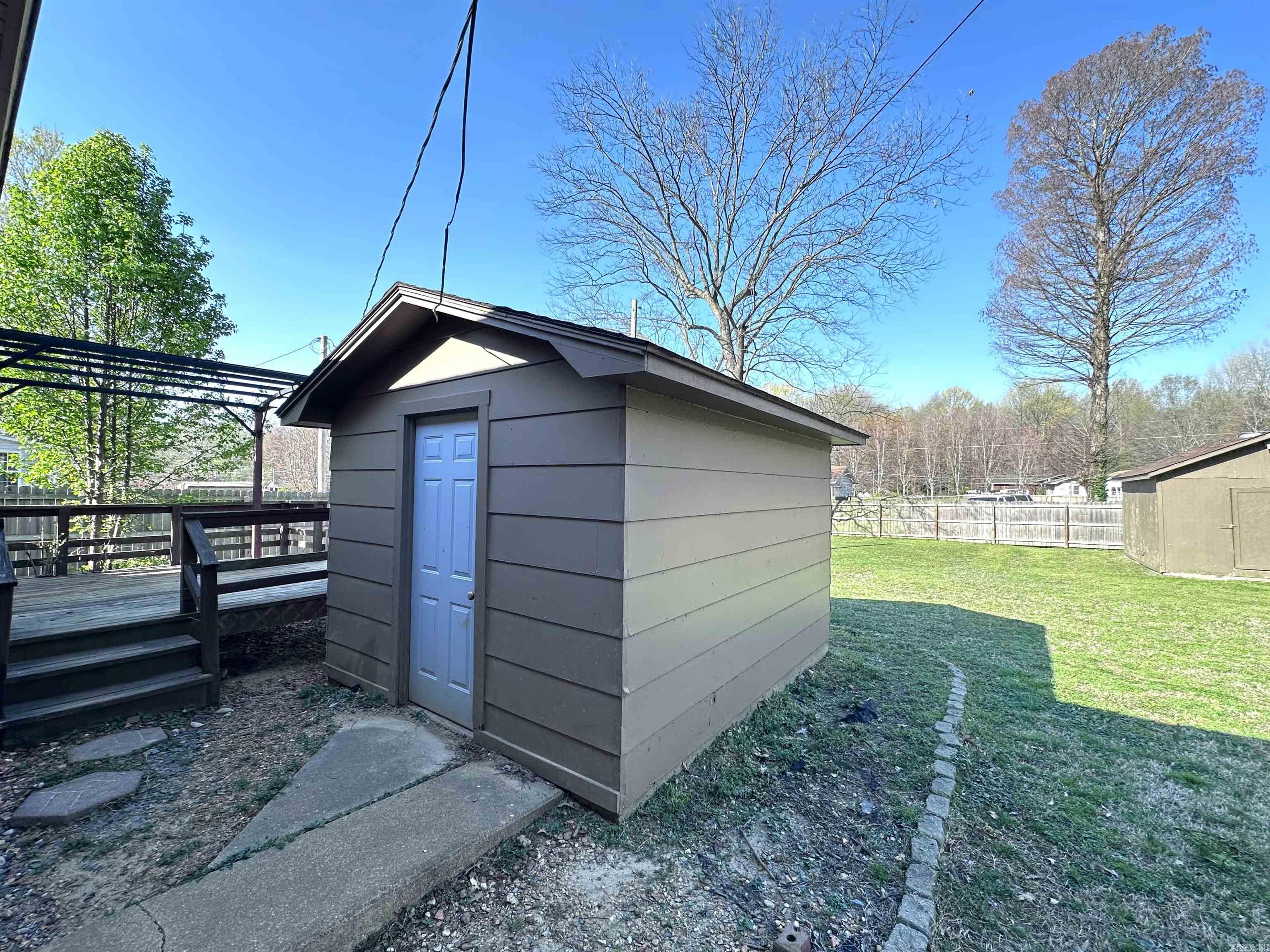 420 N 12th Avenue Piggott, AR 72454