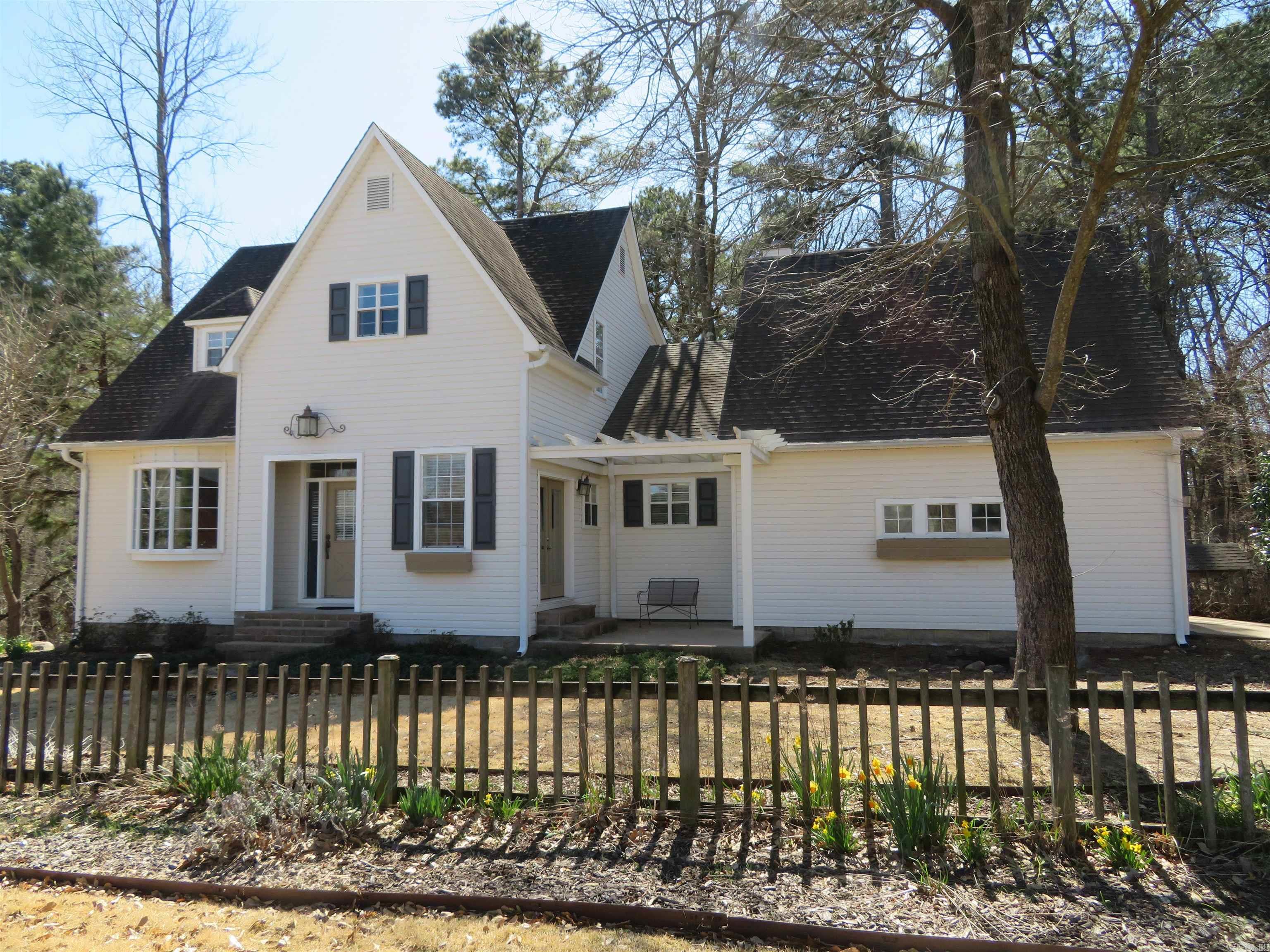 7 Timber Ridge Circle Arkadelphia, AR 71923-5309