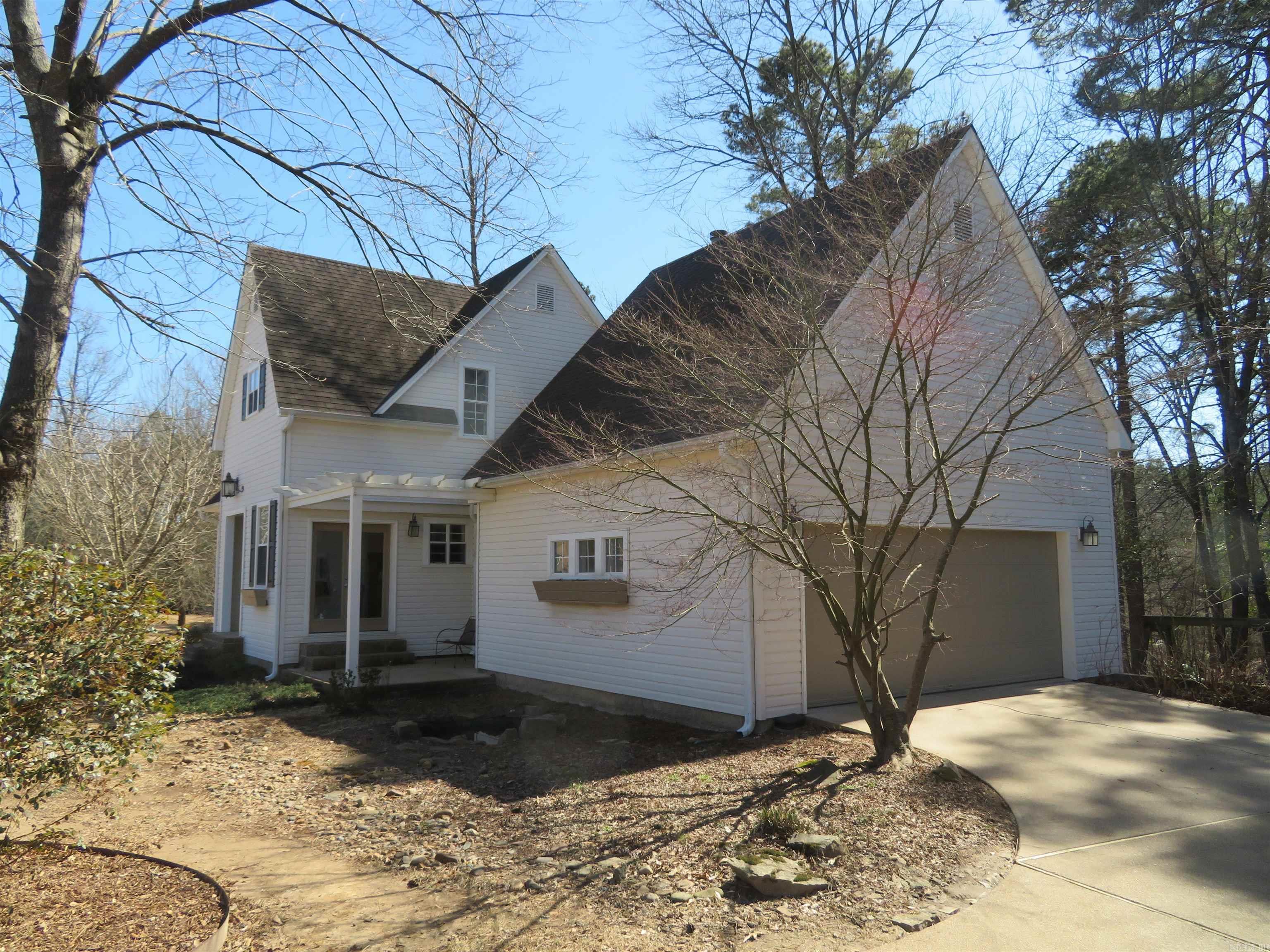 7 Timber Ridge Circle Arkadelphia, AR 71923-5309