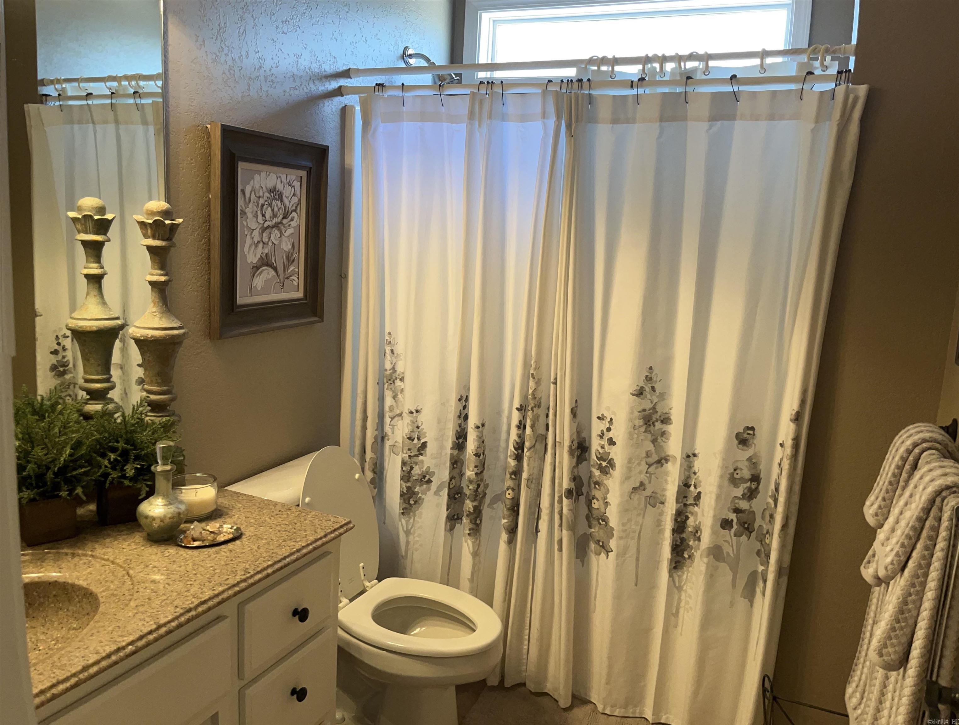 5521 Lexington Avenue Benton, AR 72019