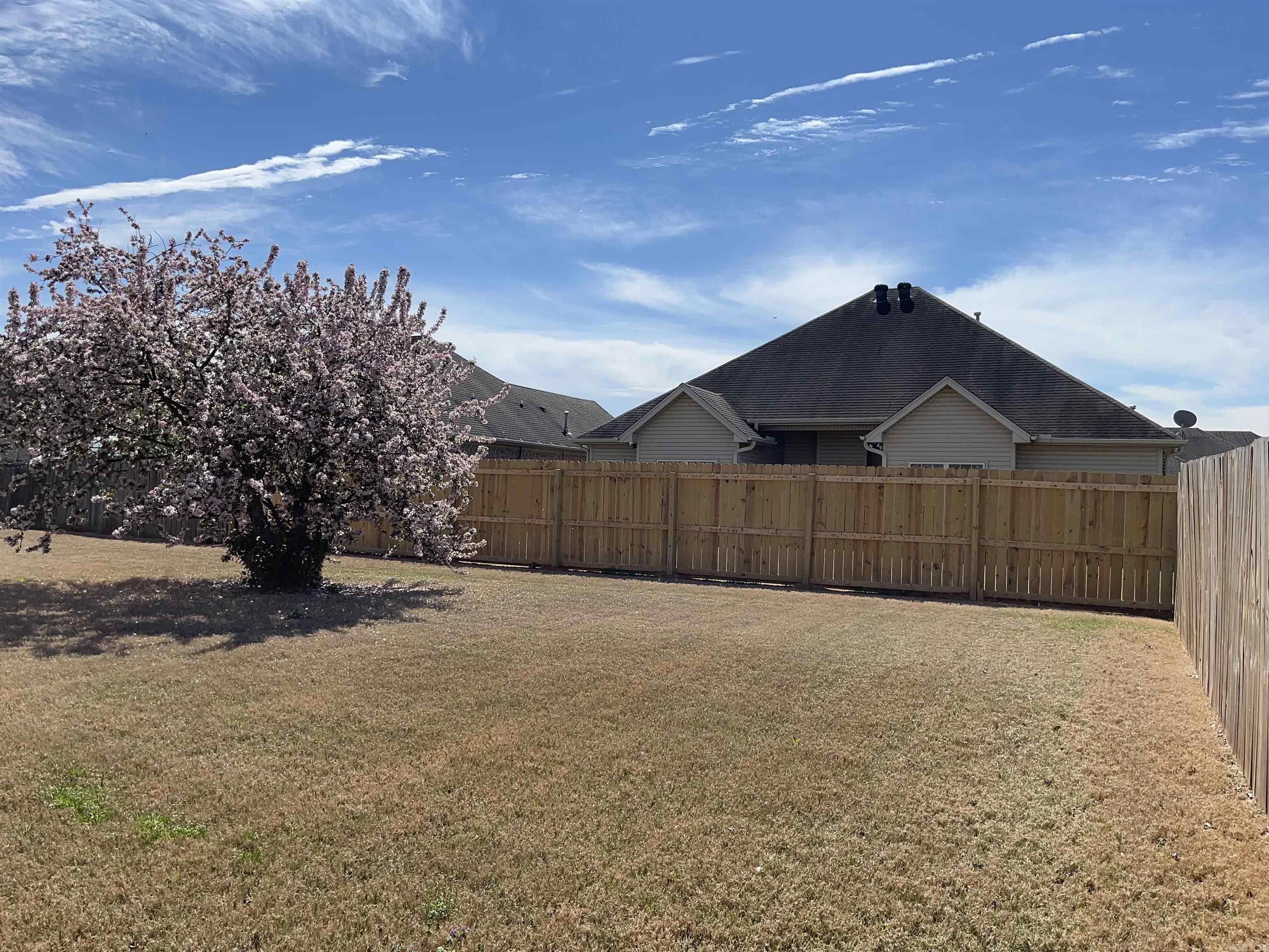 5521 Lexington Avenue Benton, AR 72019