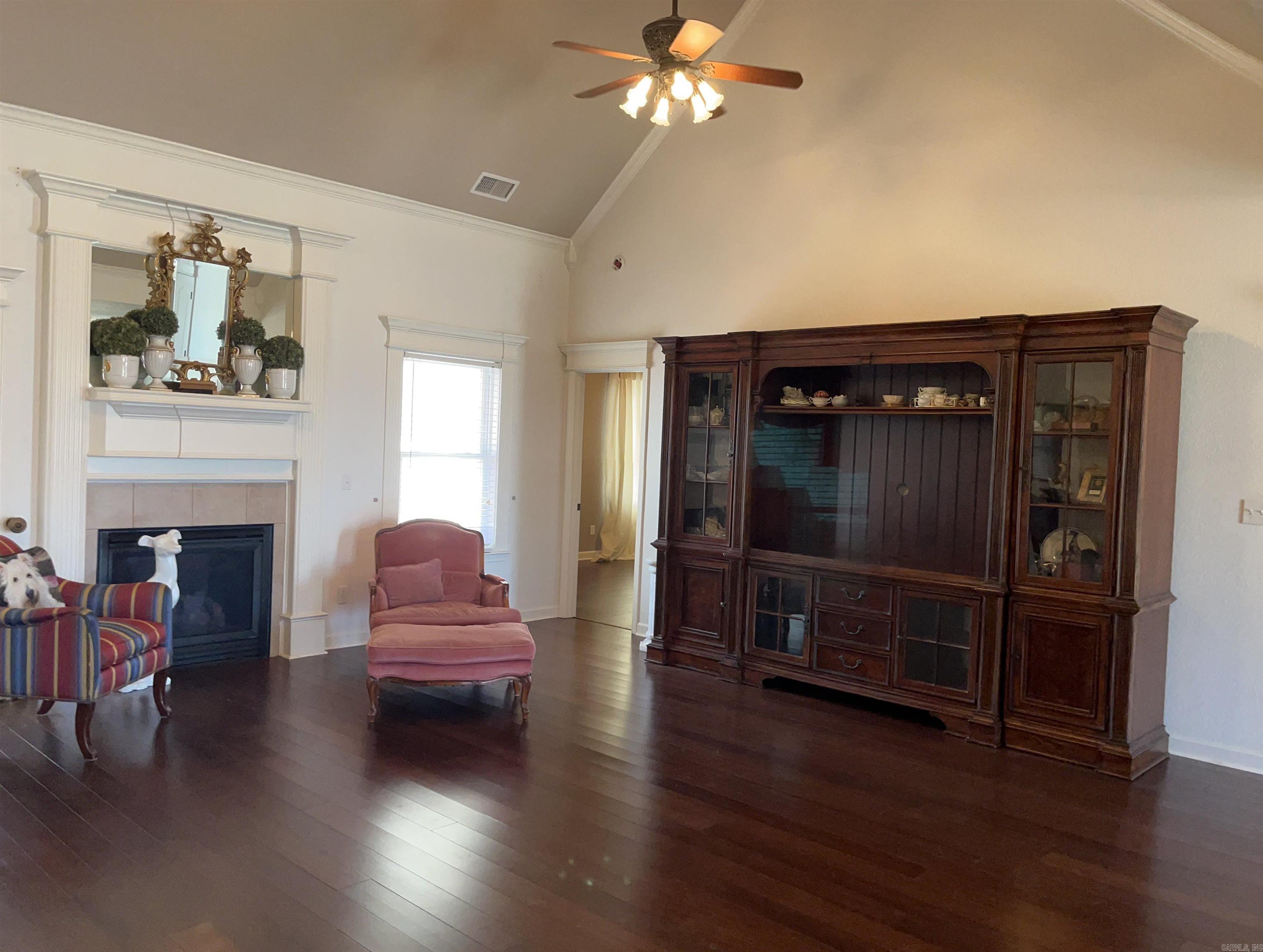 5521 Lexington Avenue Benton, AR 72019