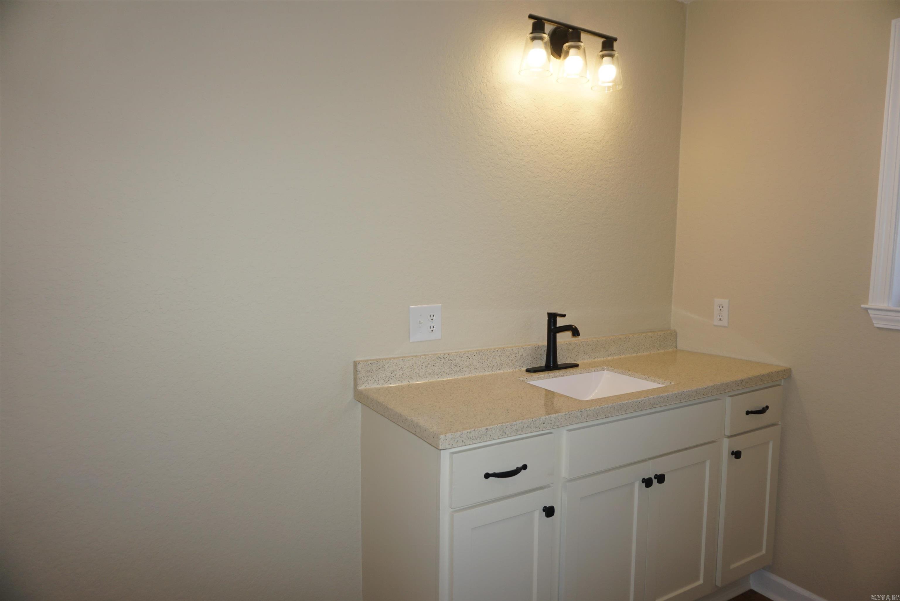 501 Forbes  Bald Knob, AR