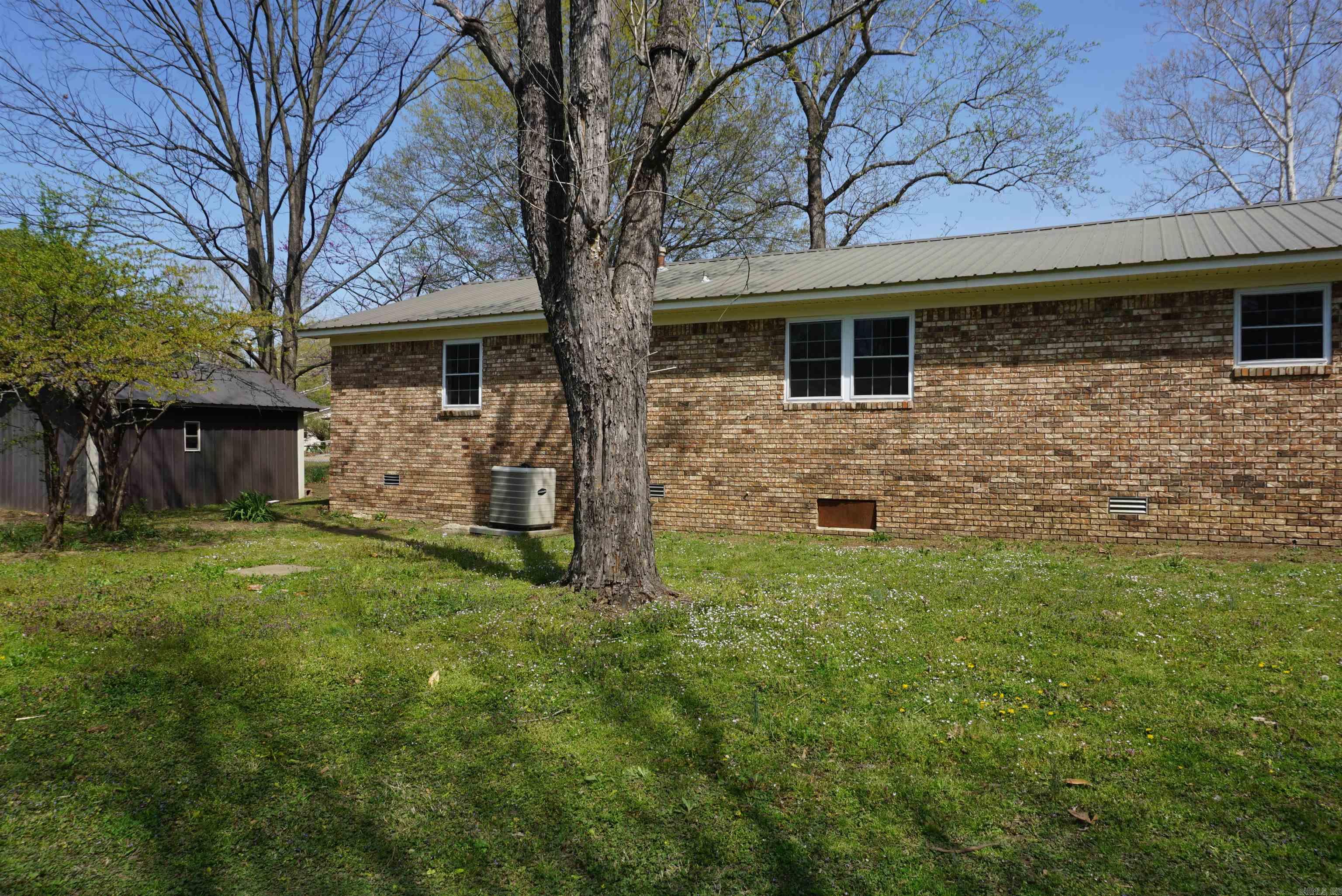 501 Forbes  Bald Knob, AR