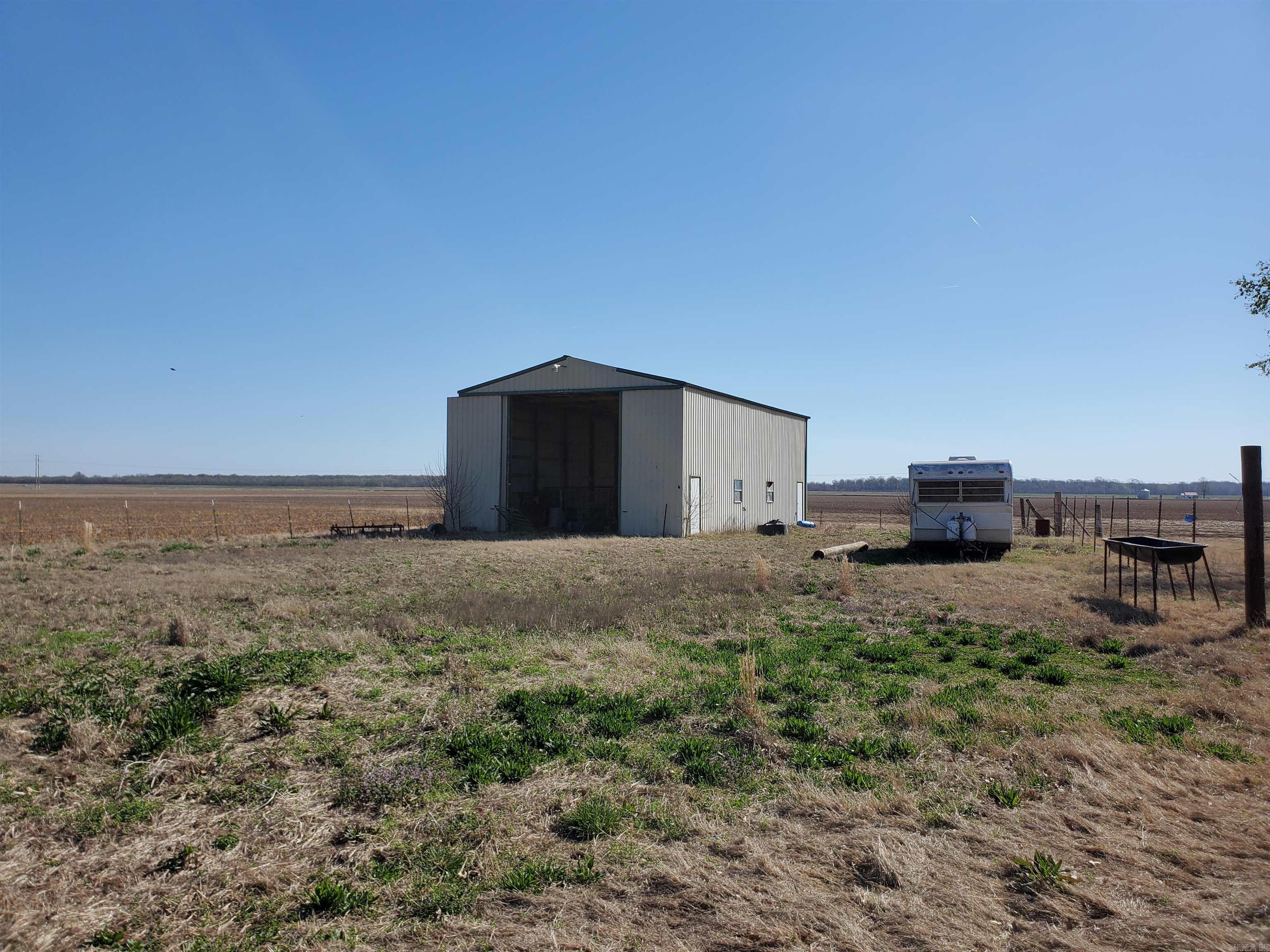 3976 CR 528 Rector, AR 72454