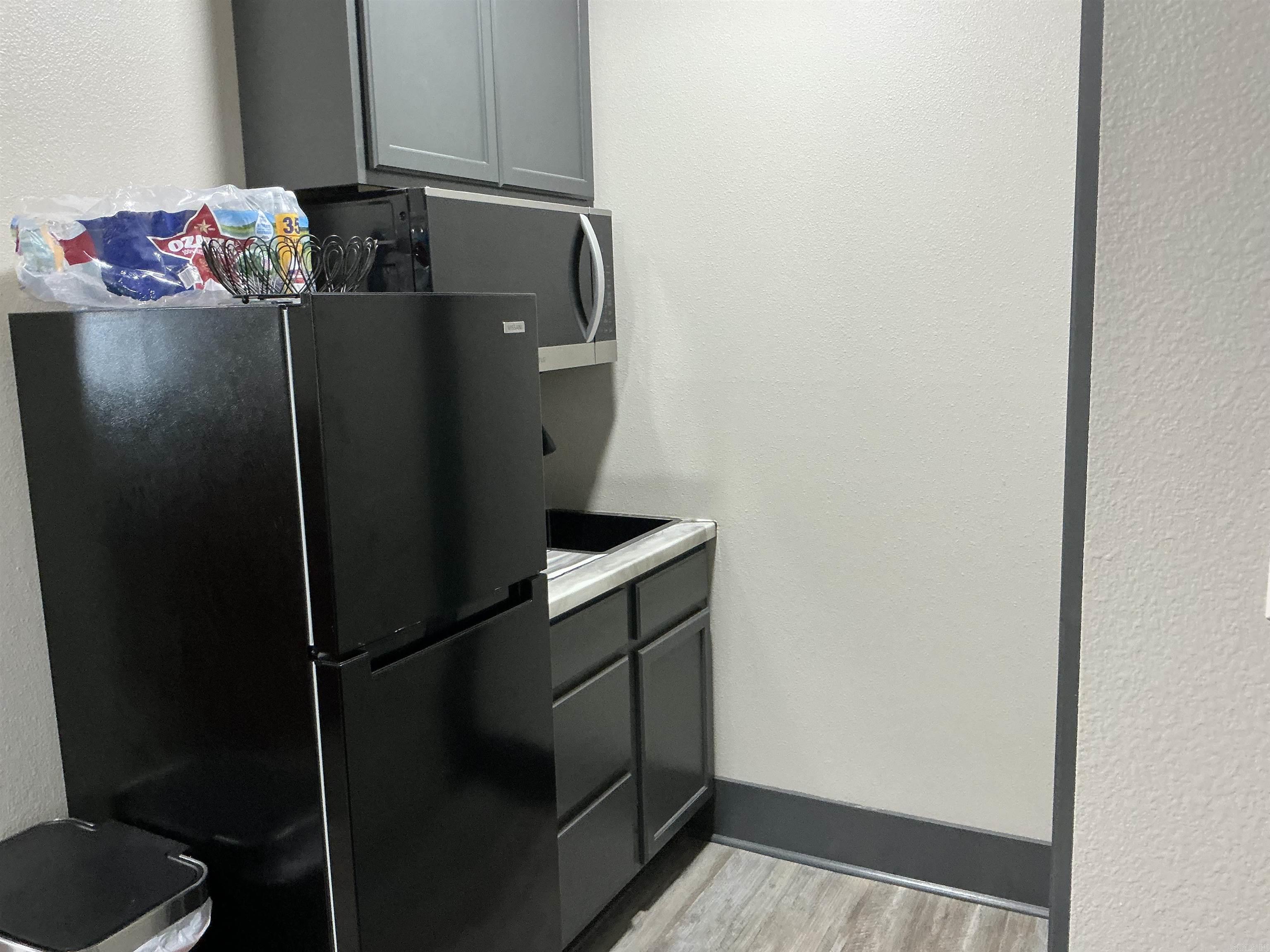 206 W High  Sheridan, AR