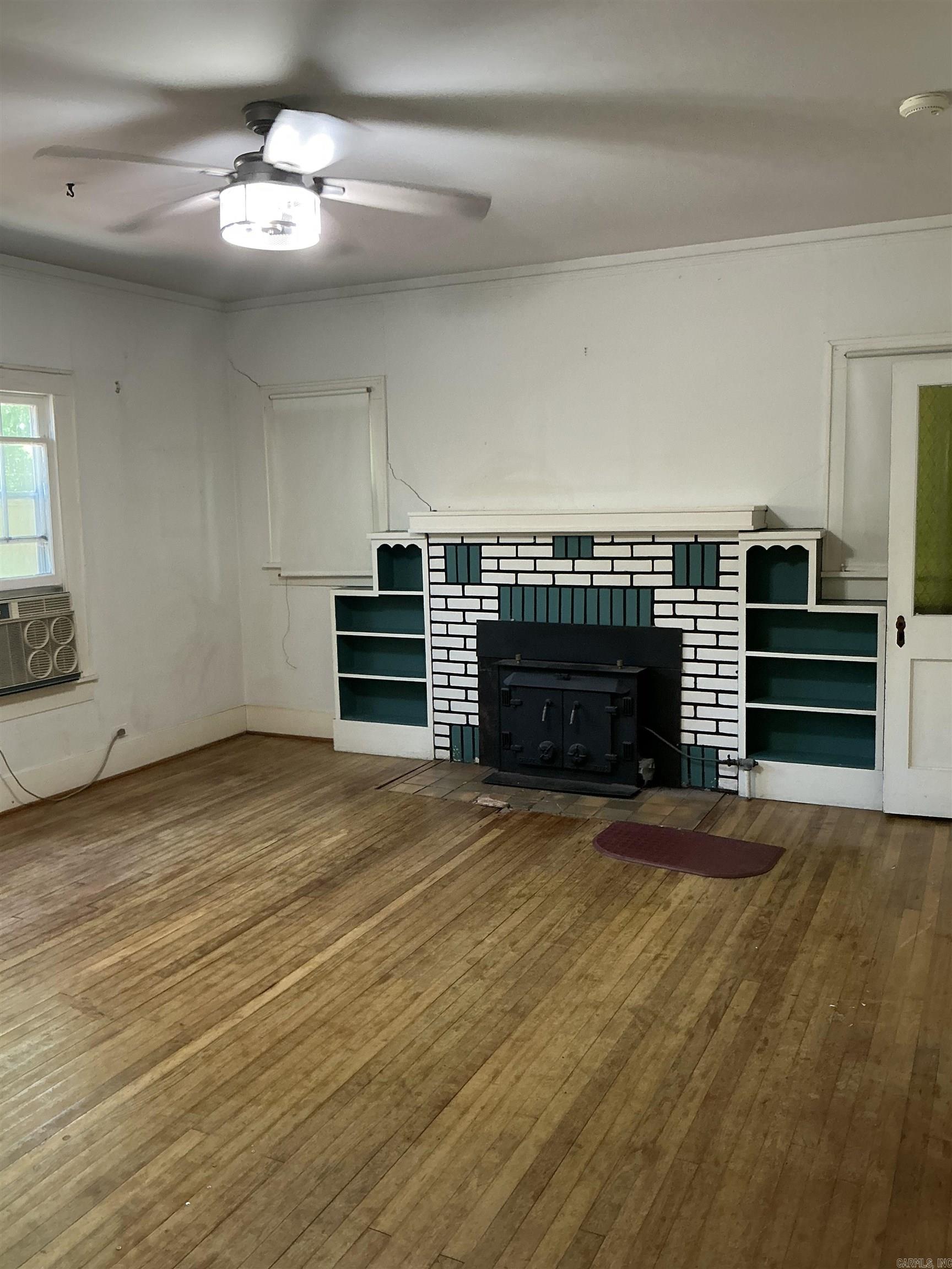 206 W High  Sheridan, AR