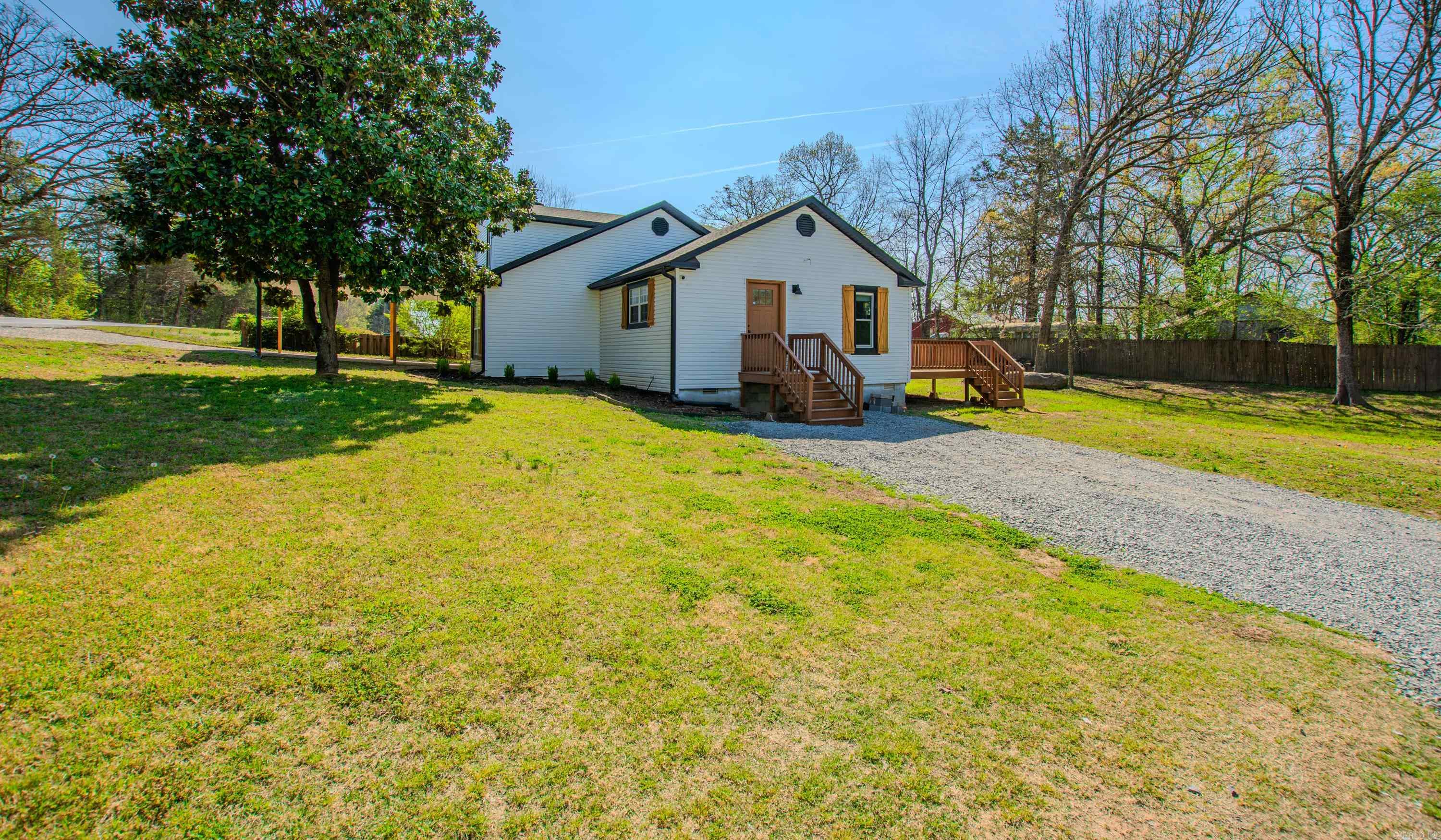 1614 E Cleland Road — photo 4