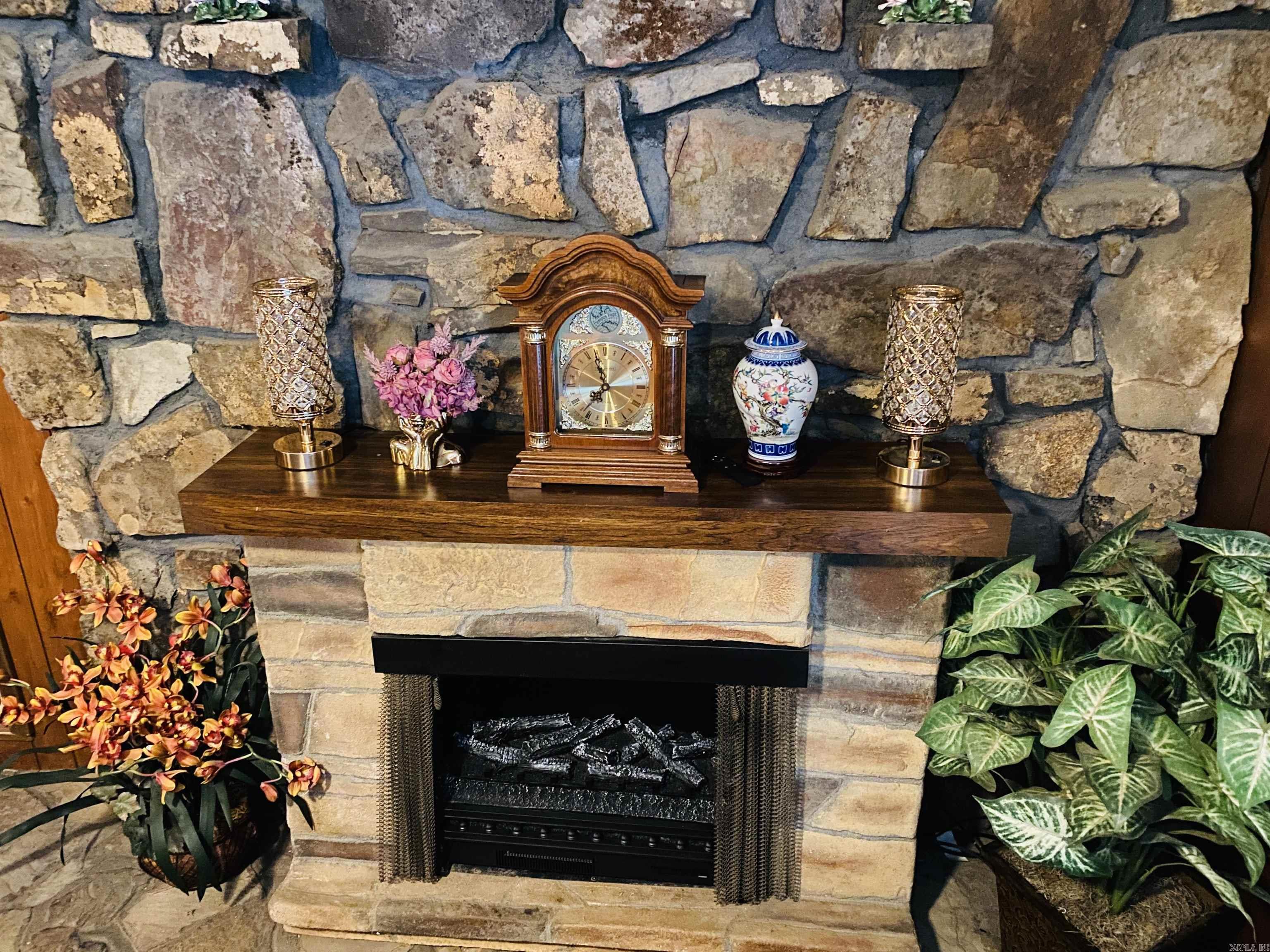 164 Polk Road 714 Mena, AR 71953