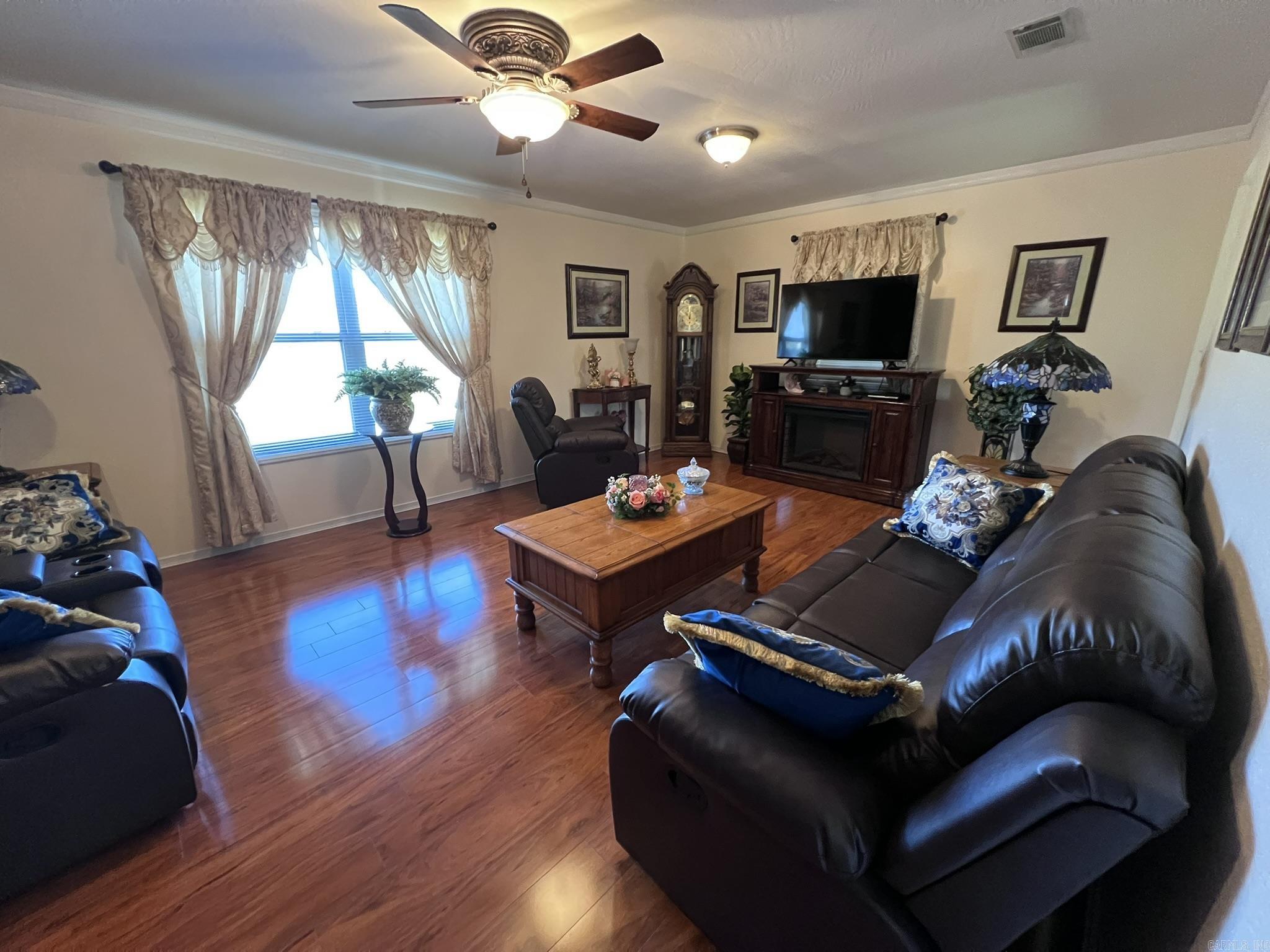 164 Polk Road 714 Mena, AR 71953