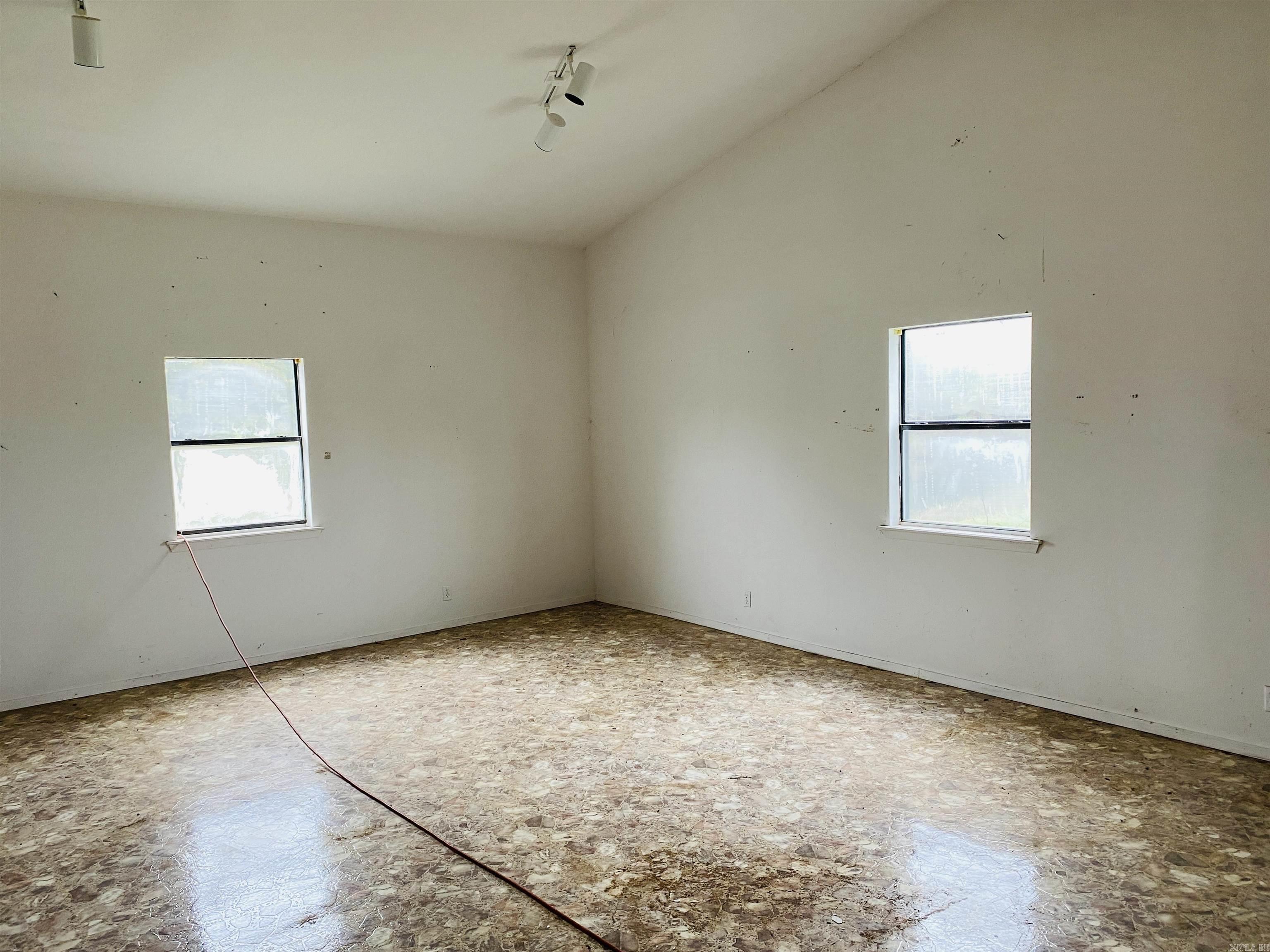 164 Polk Road 714 Mena, AR 71953