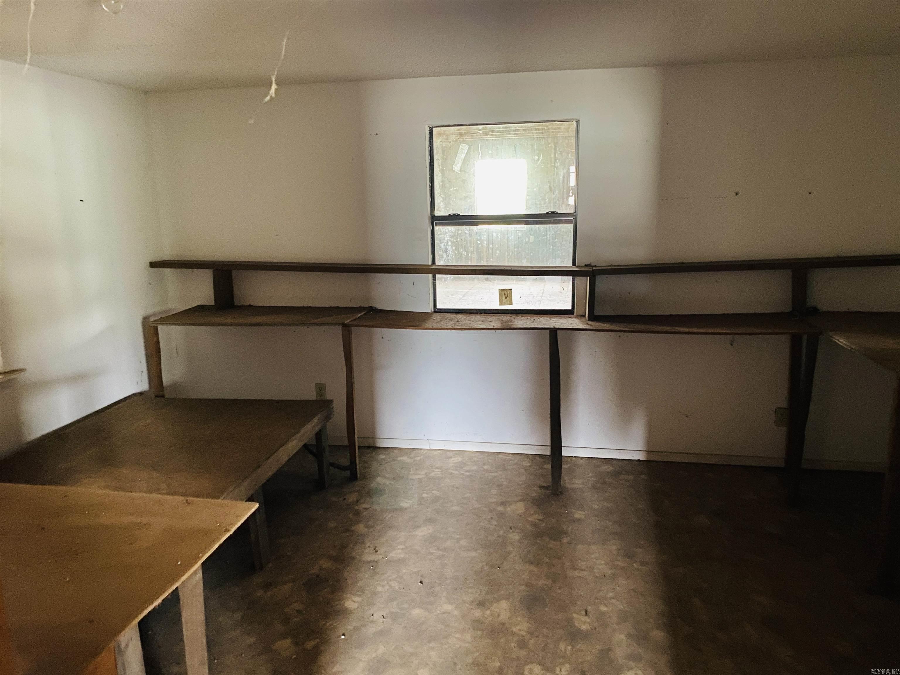 164 Polk Road 714 Mena, AR 71953