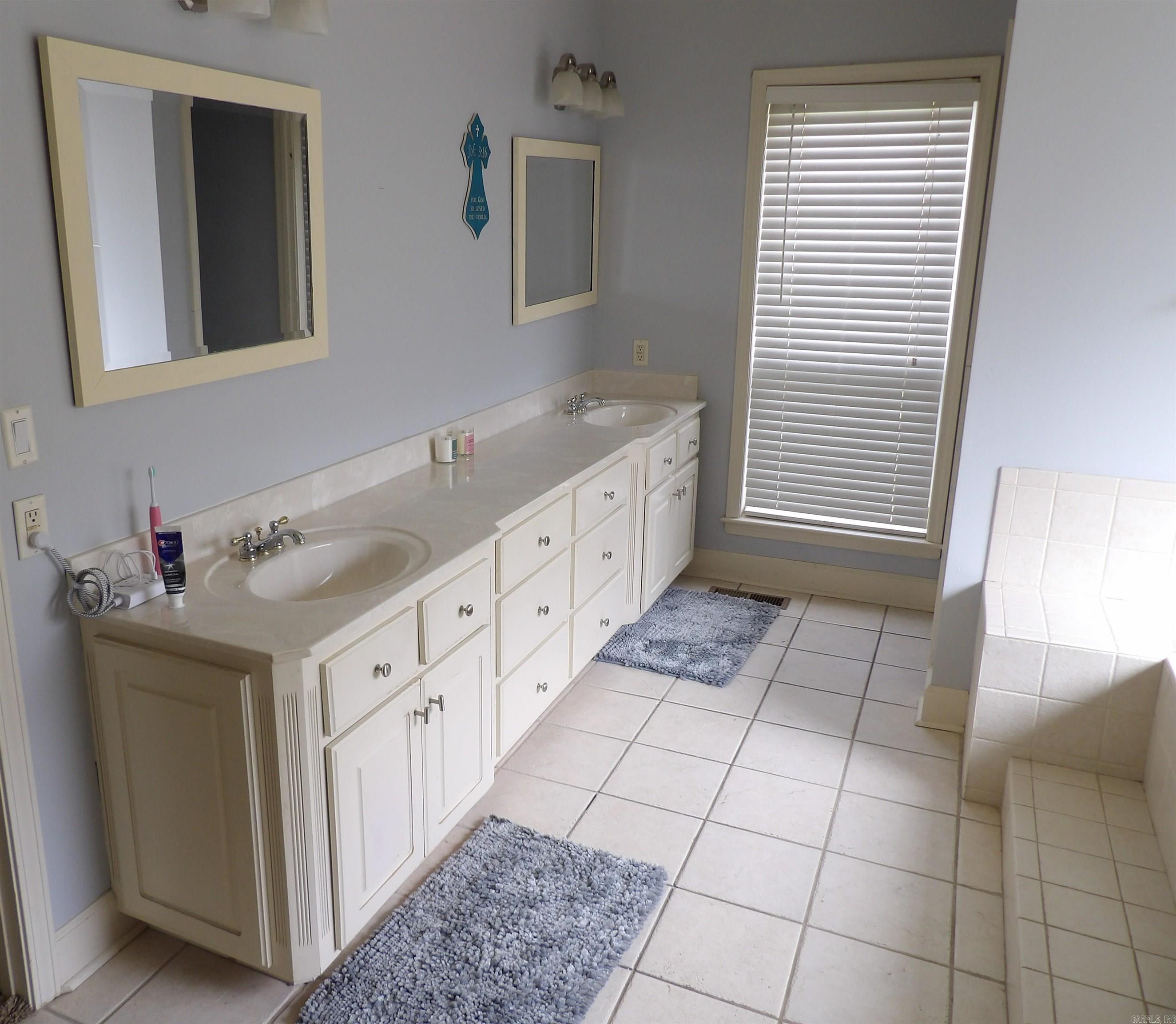 145 Gatesway Drive Monticello, AR 71655