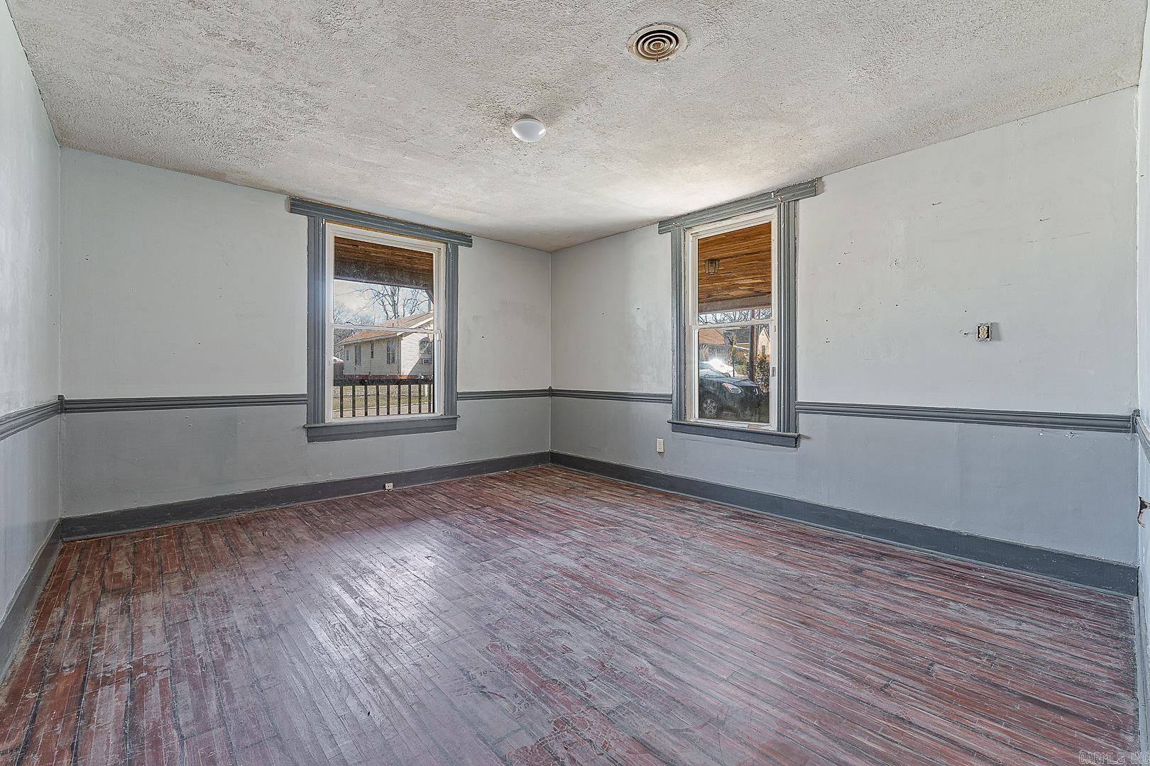 735 W Oak  Jonesboro, AR