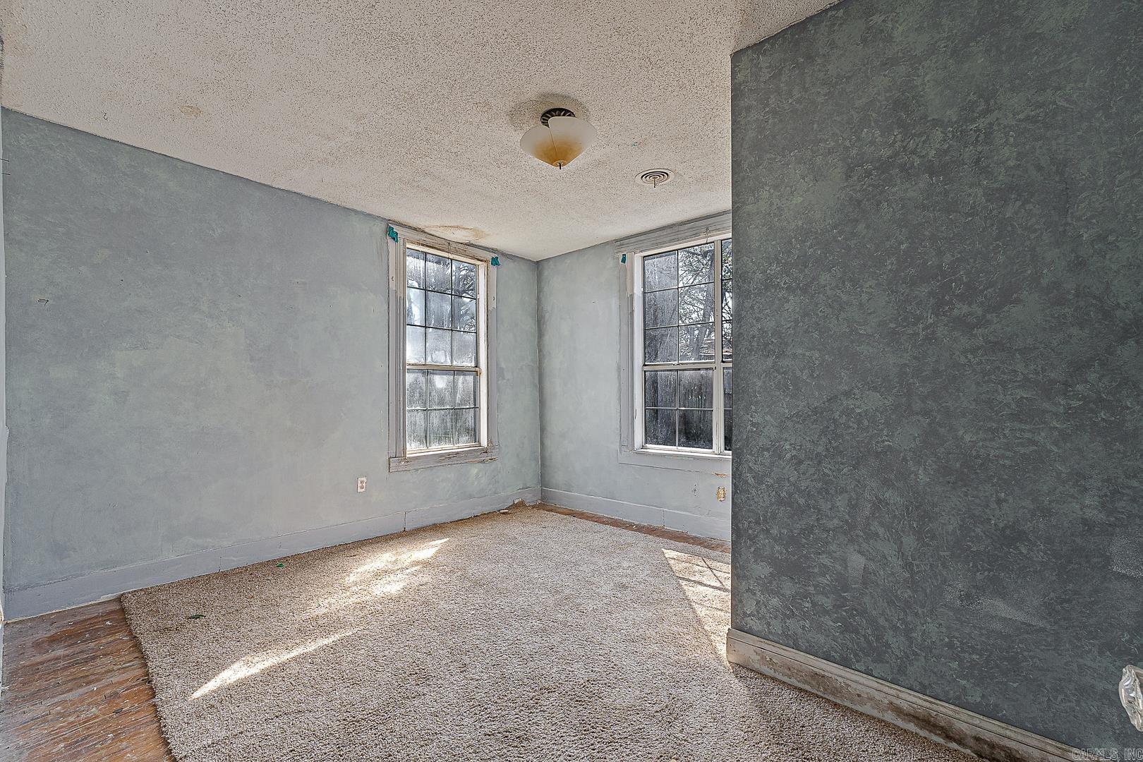 735 W Oak  Jonesboro, AR