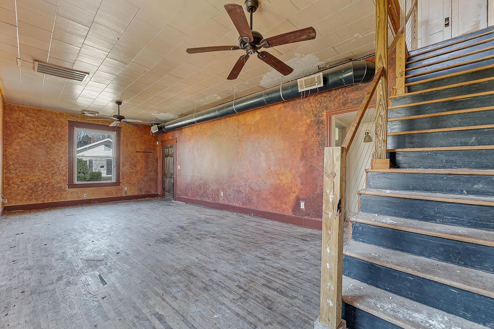 735 W Oak  Jonesboro, AR