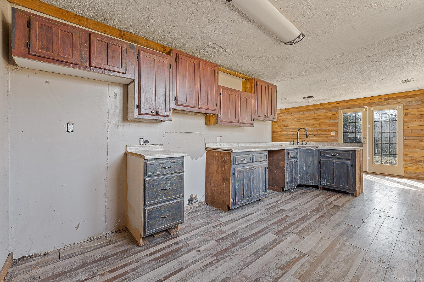 735 W Oak  Jonesboro, AR