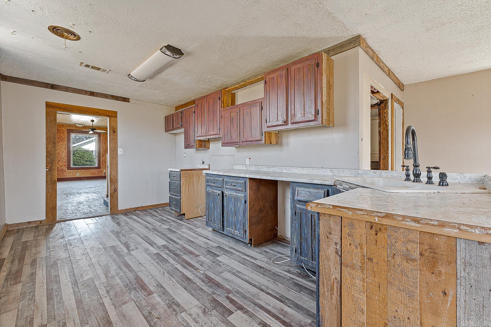 735 W Oak  Jonesboro, AR