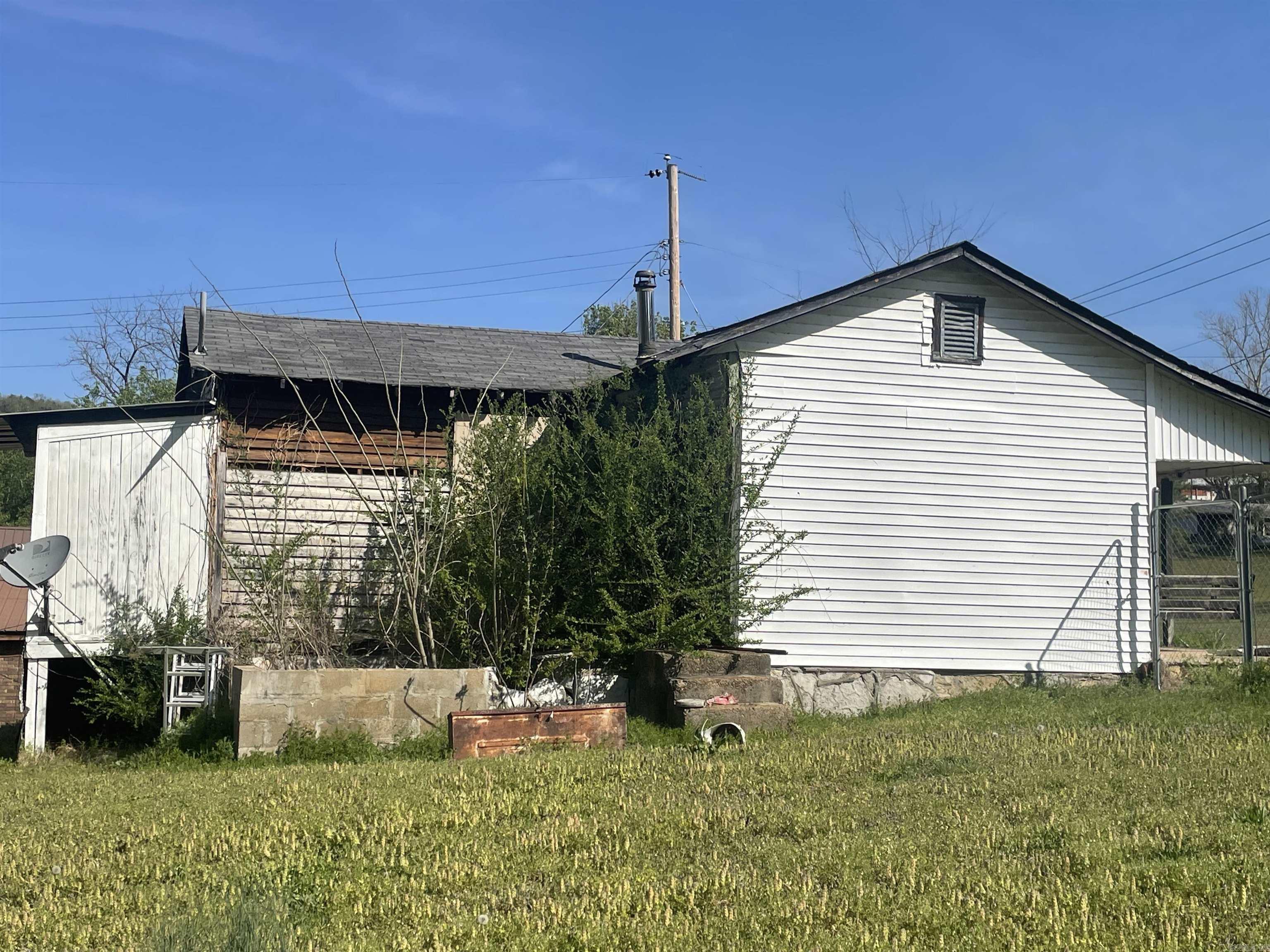 78 Main Street  Guion, AR