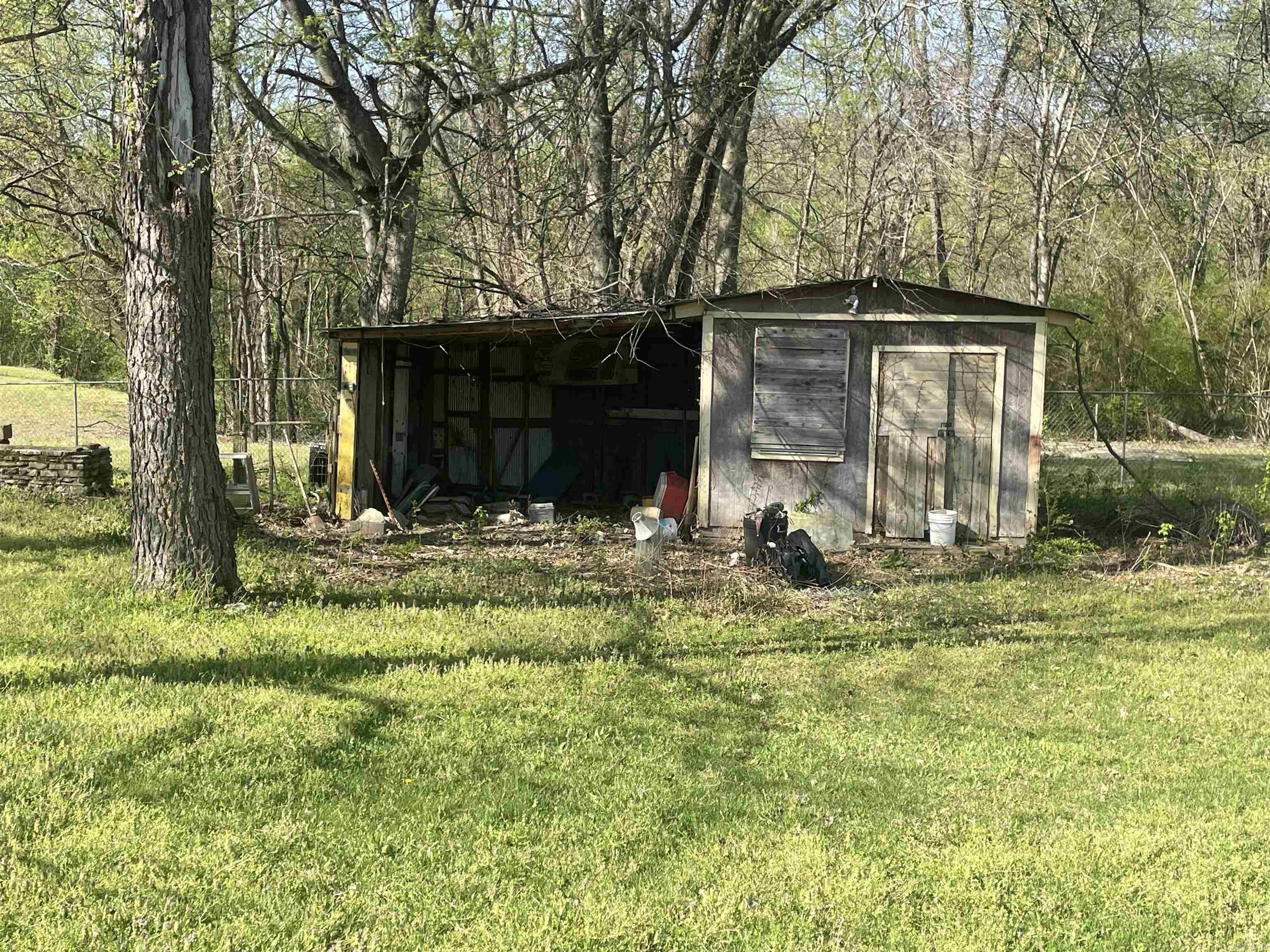 78 Main Street  Guion, AR