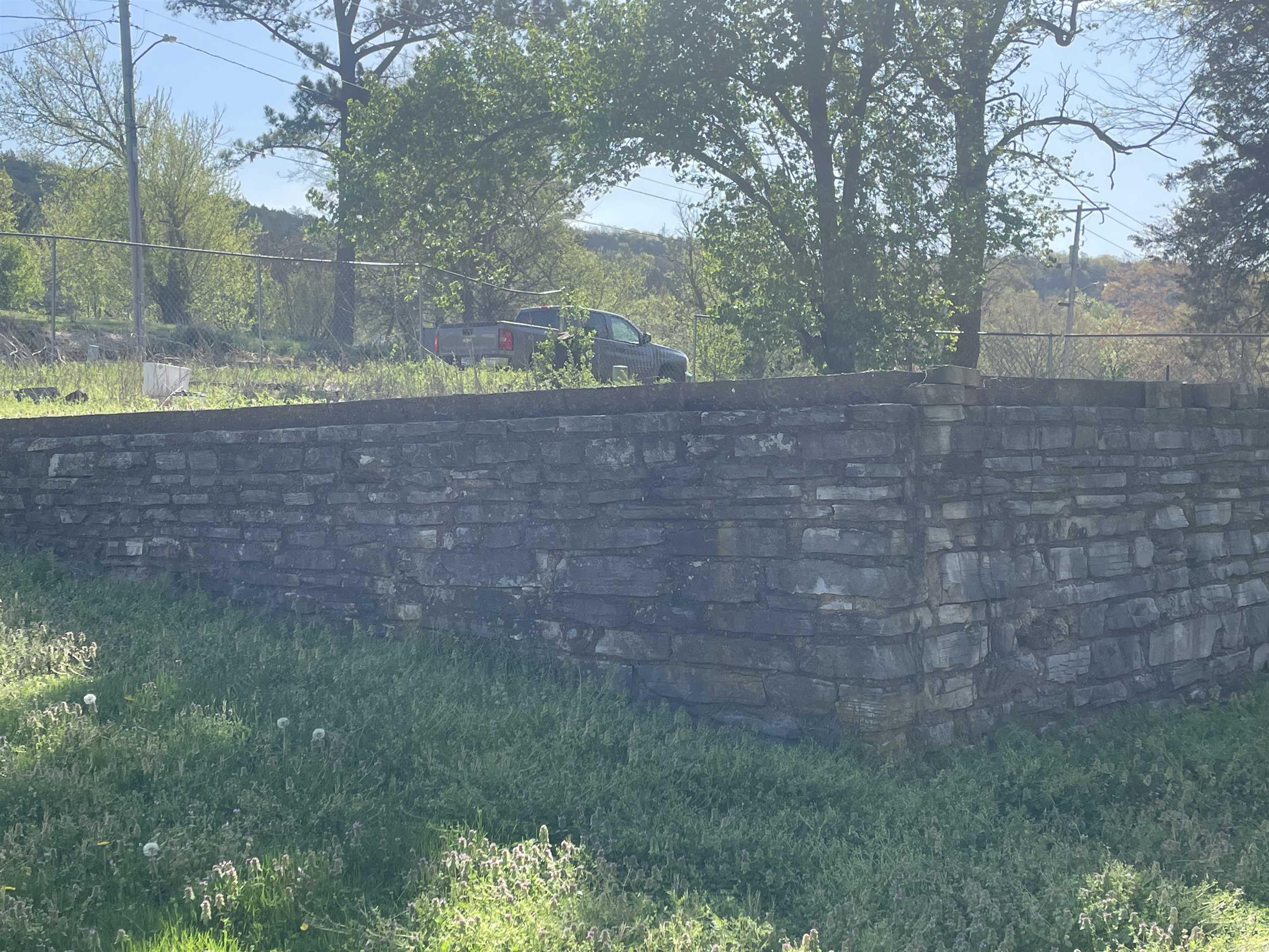 78 Main Street  Guion, AR