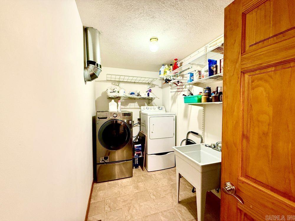 10019 Promise Land Road Mountain Home, AR 72653