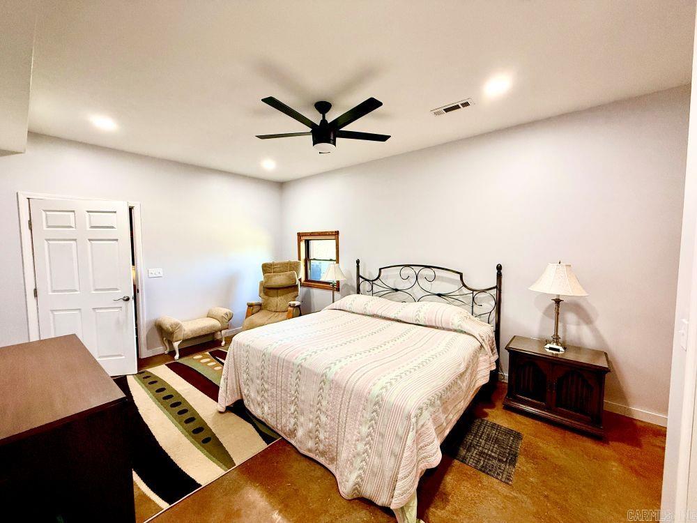 10019 Promise Land Road Mountain Home, AR 72653