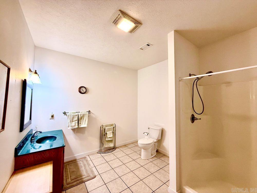 10019 Promise Land Road Mountain Home, AR 72653