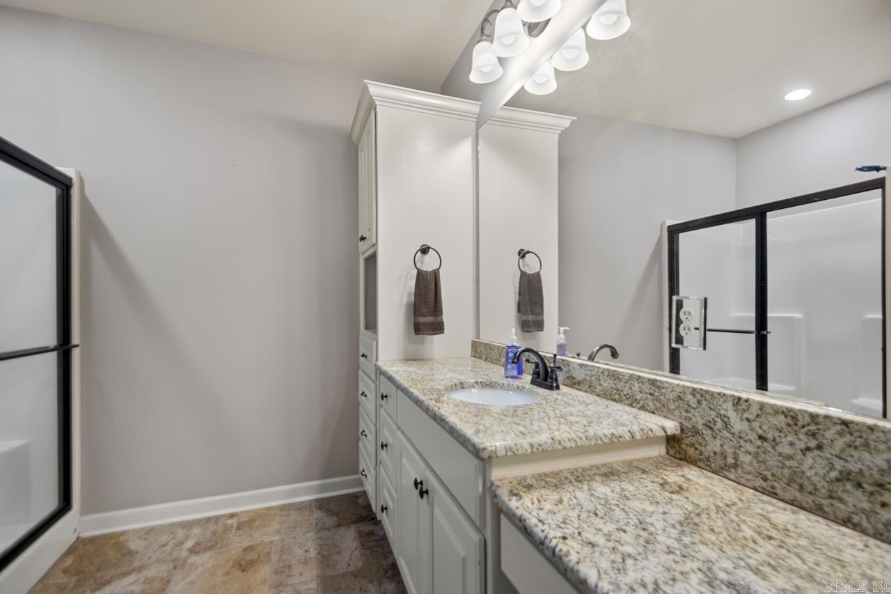 3501 Lake Norrell Drive Alexander, AR 72002