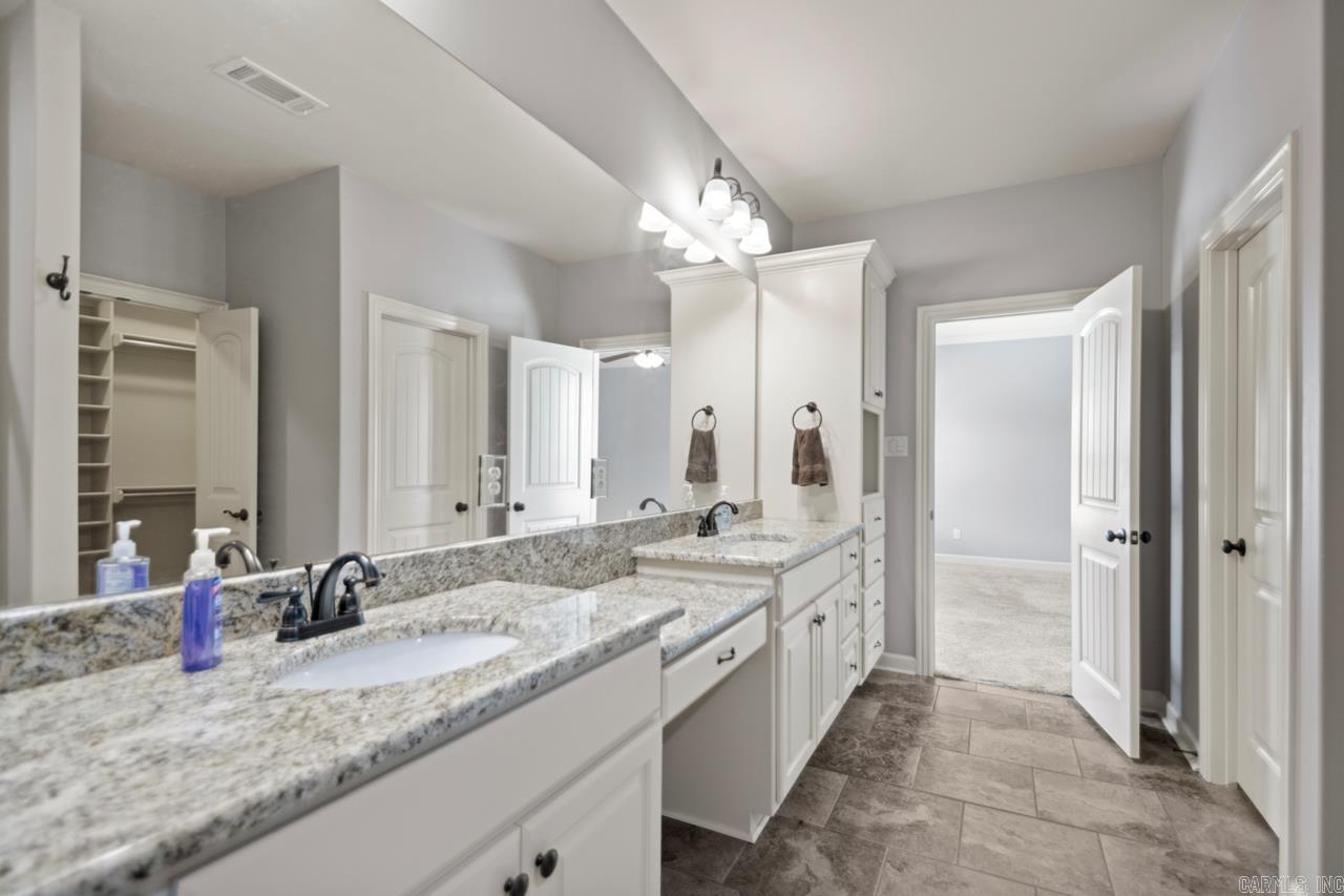 3501 Lake Norrell Drive Alexander, AR 72002