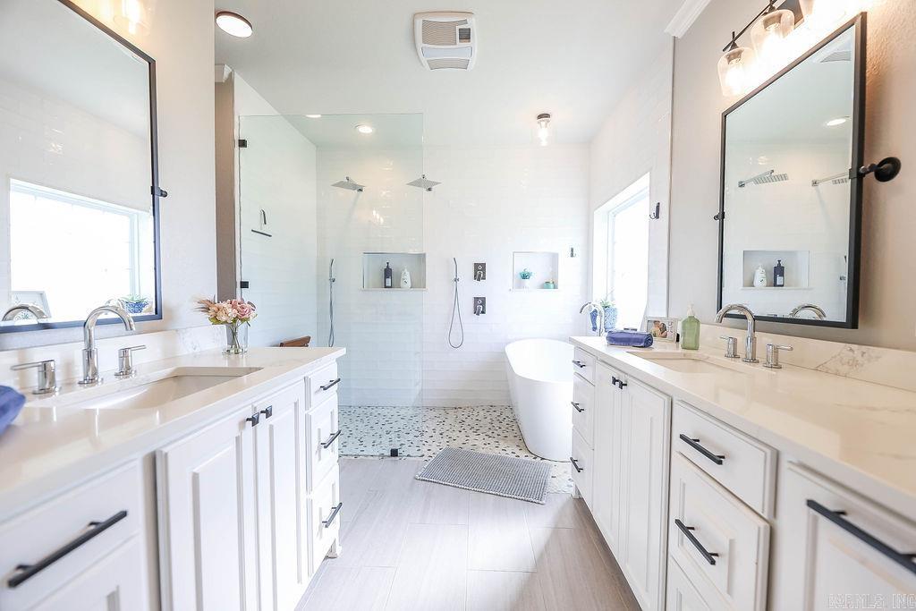 120 Meadow Hills Dr El Dorado, AR 71730