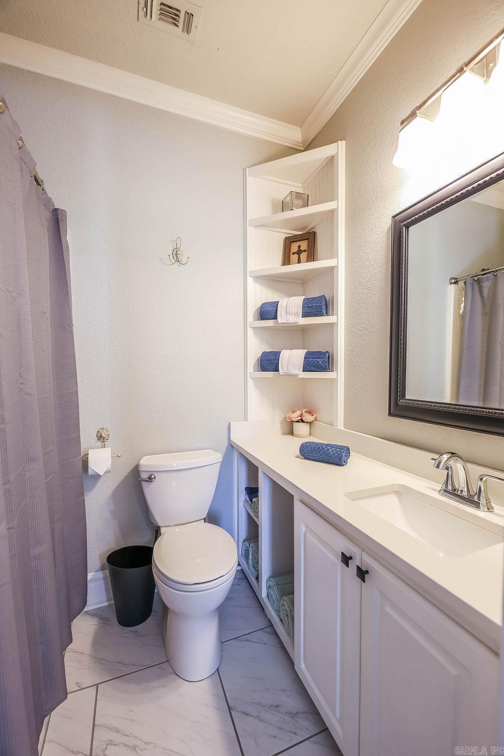 120 Meadow Hills Dr El Dorado, AR 71730