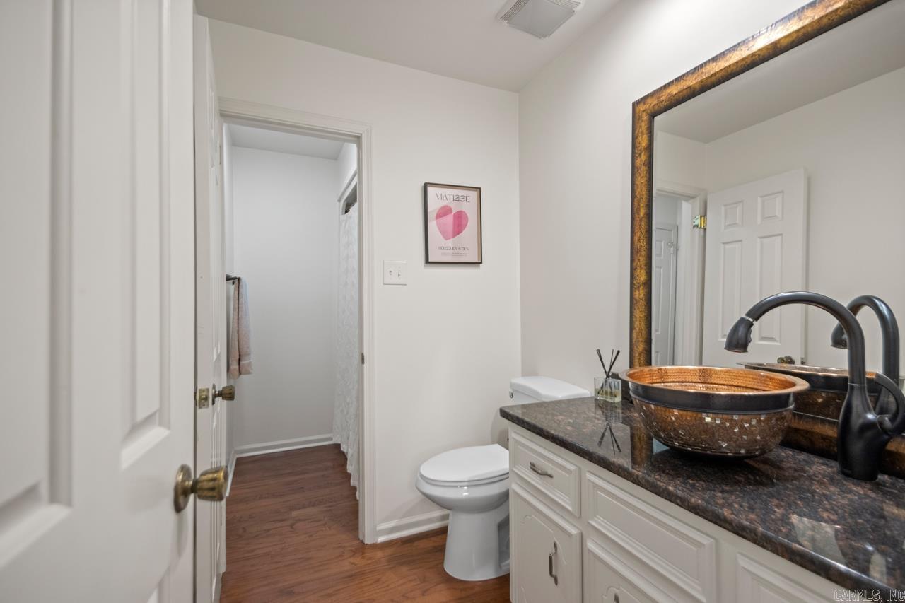 518 Cambridge Place Little Rock, AR 72227