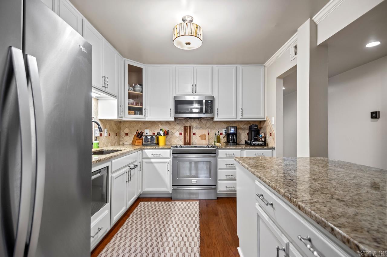 518 Cambridge Place Little Rock, AR 72227