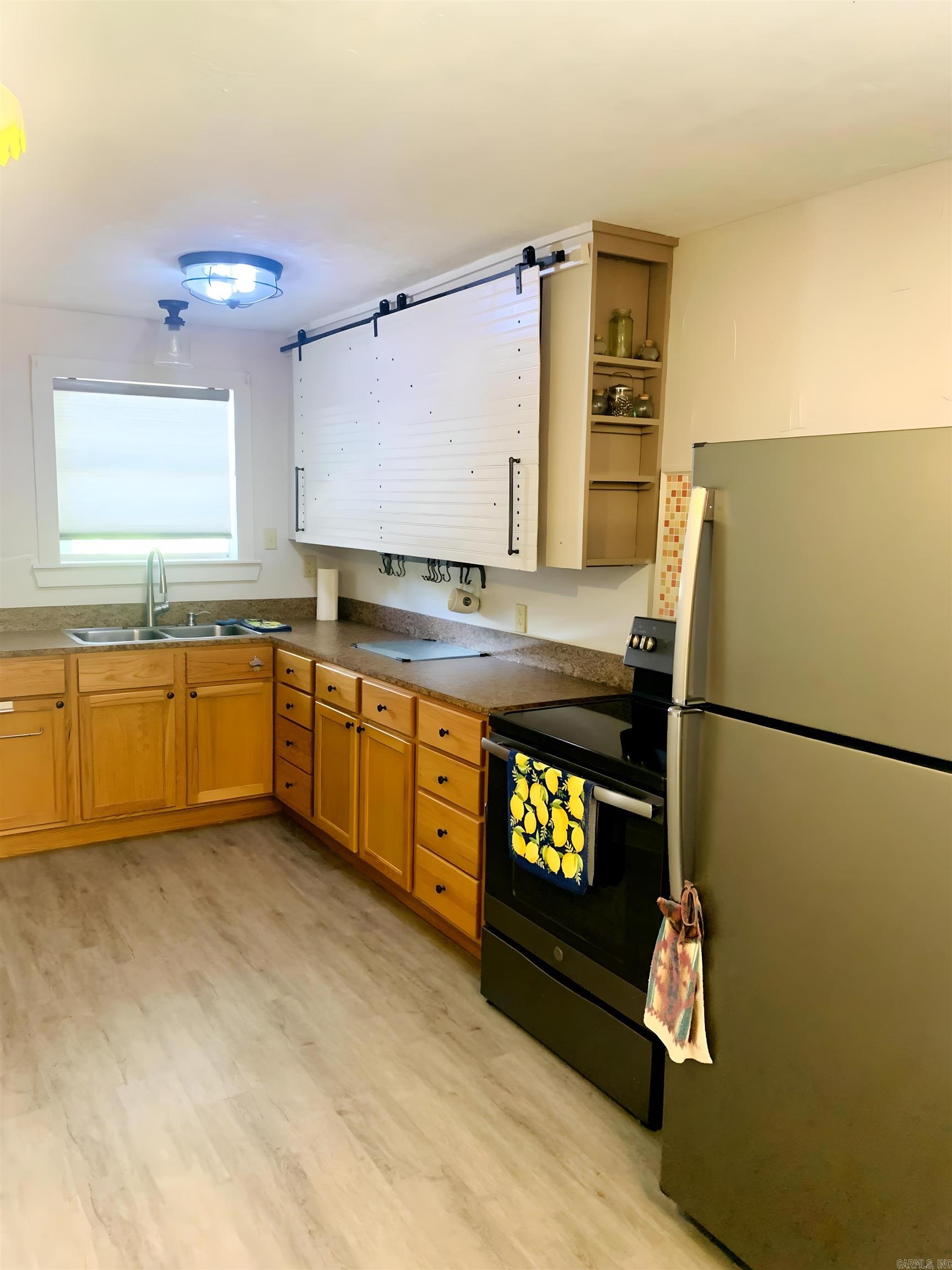 210 Omaha Dr.  Omaha, TX