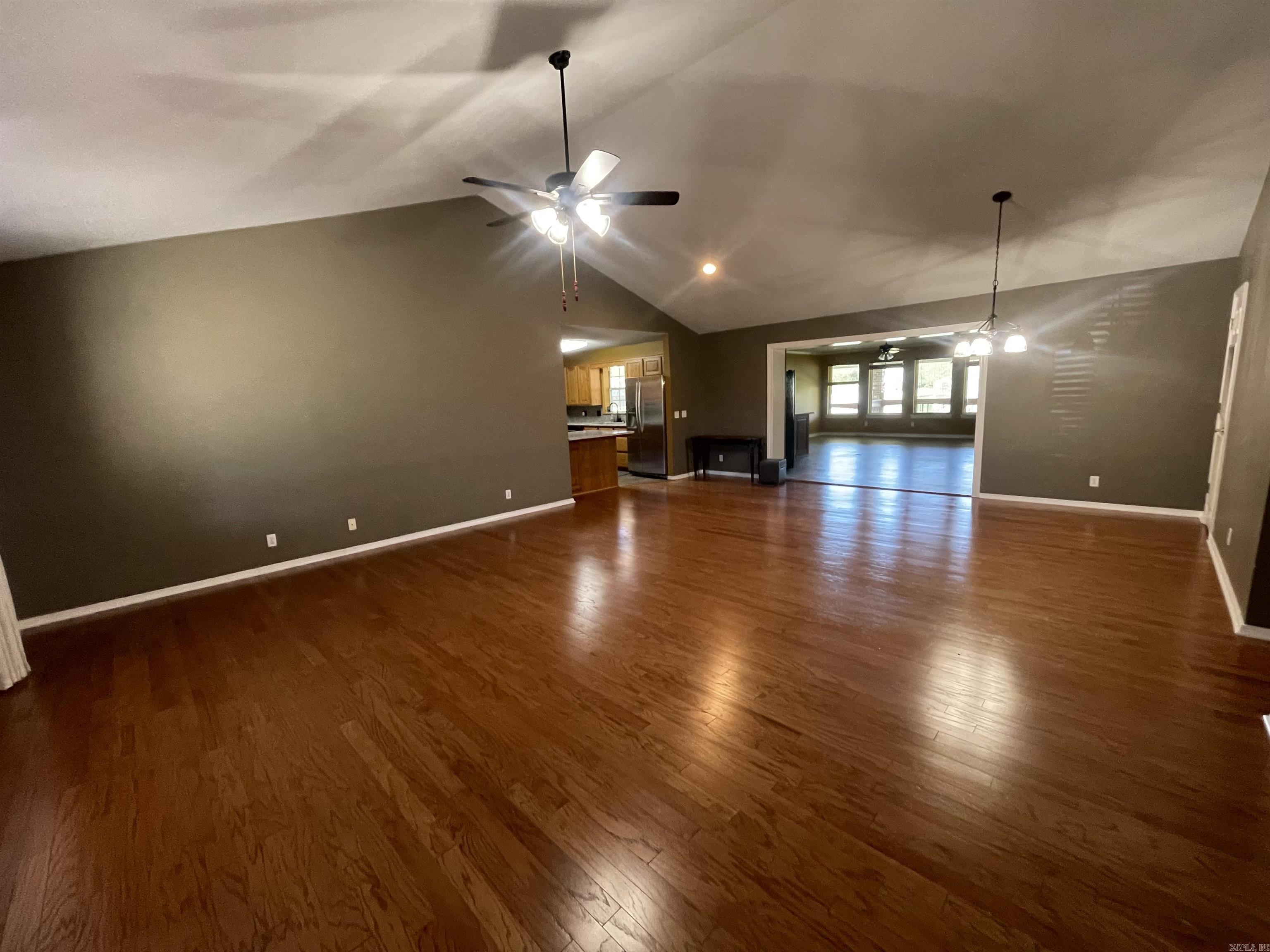 20 Shamrock  Clarksville, AR