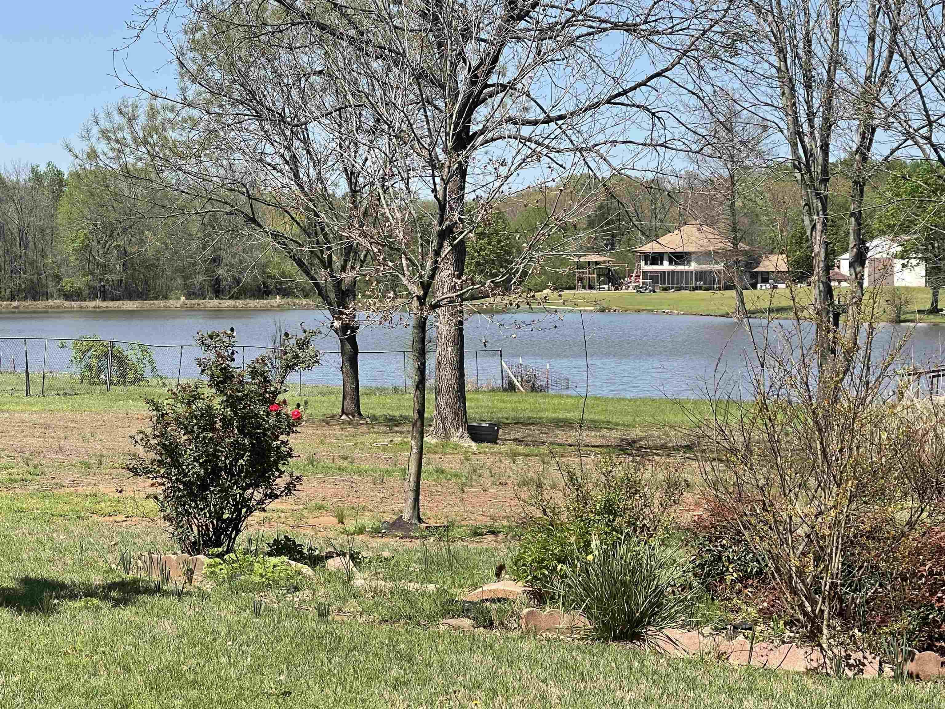 20 Shamrock  Clarksville, AR