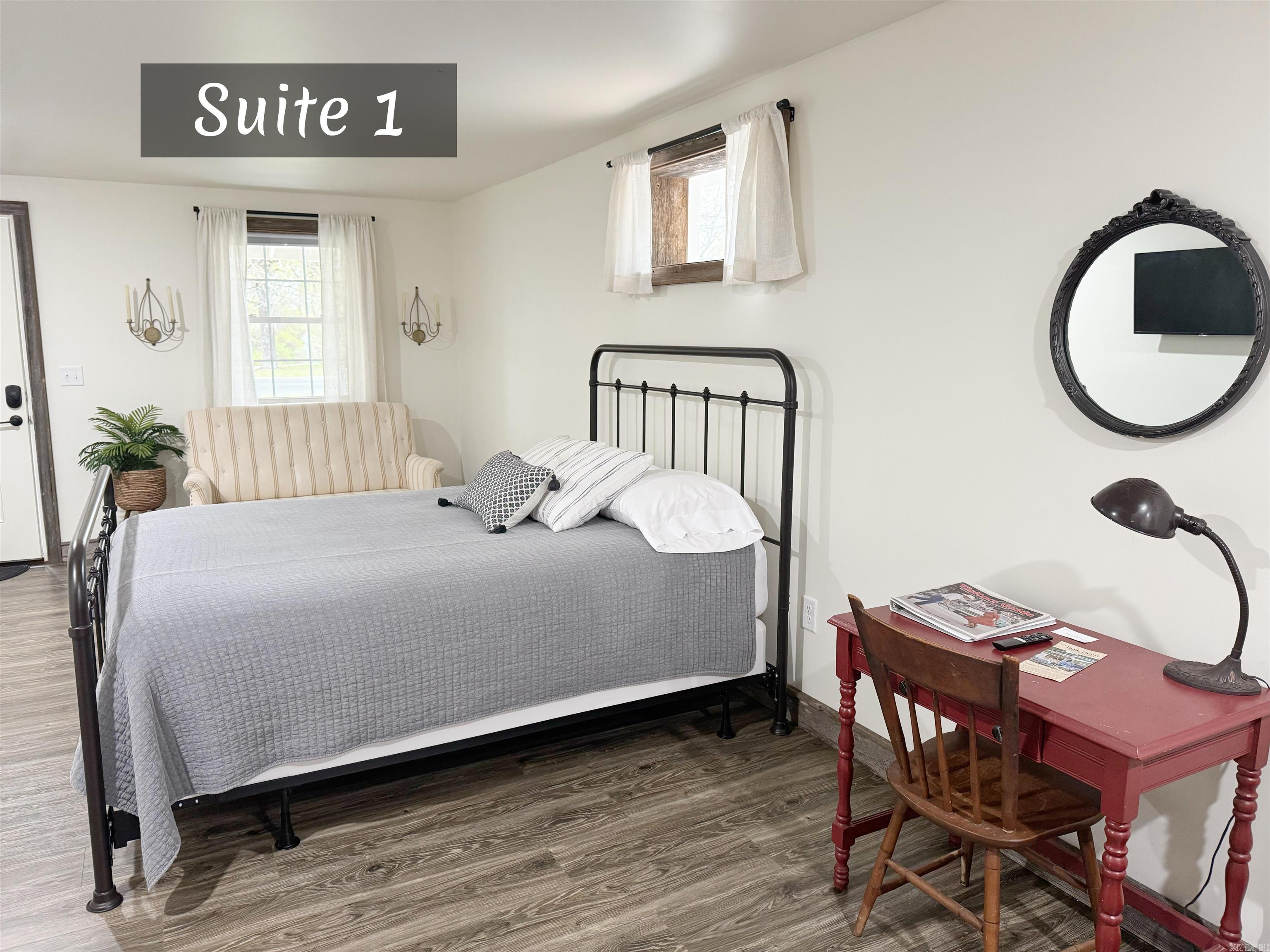 263 Jimmy Driftwood Pkwy  Mountain View, AR