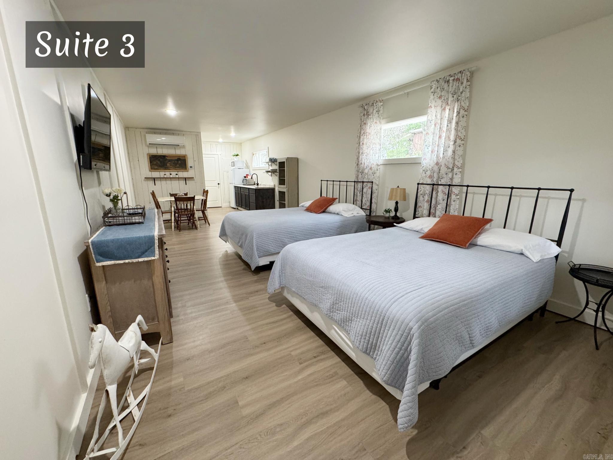 263 Jimmy Driftwood Pkwy  Mountain View, AR