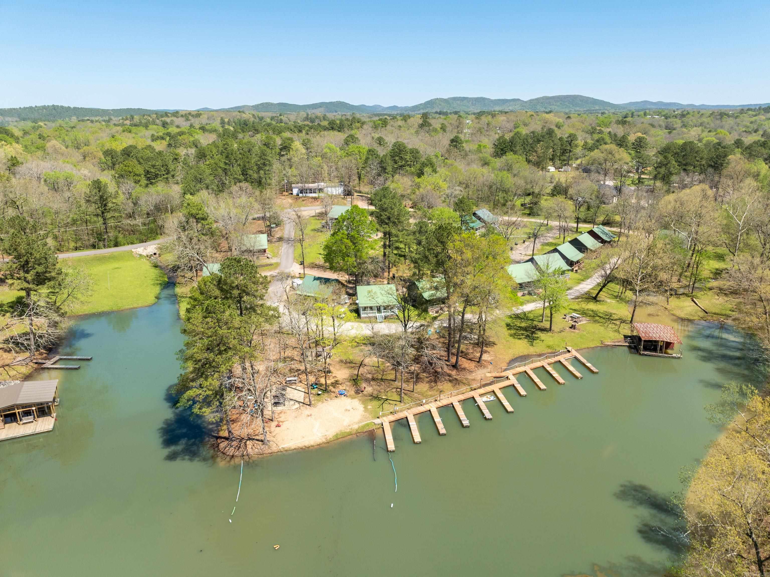136  Shady Oak  Hot Springs, AR